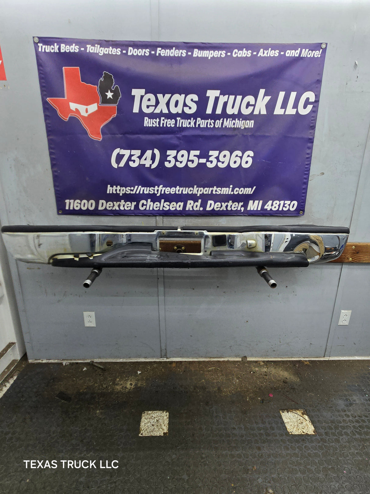 1999-2007 Chevrolet Silverado / GMC Sierra 2500 3500 HD Rear Bumper - Chrome