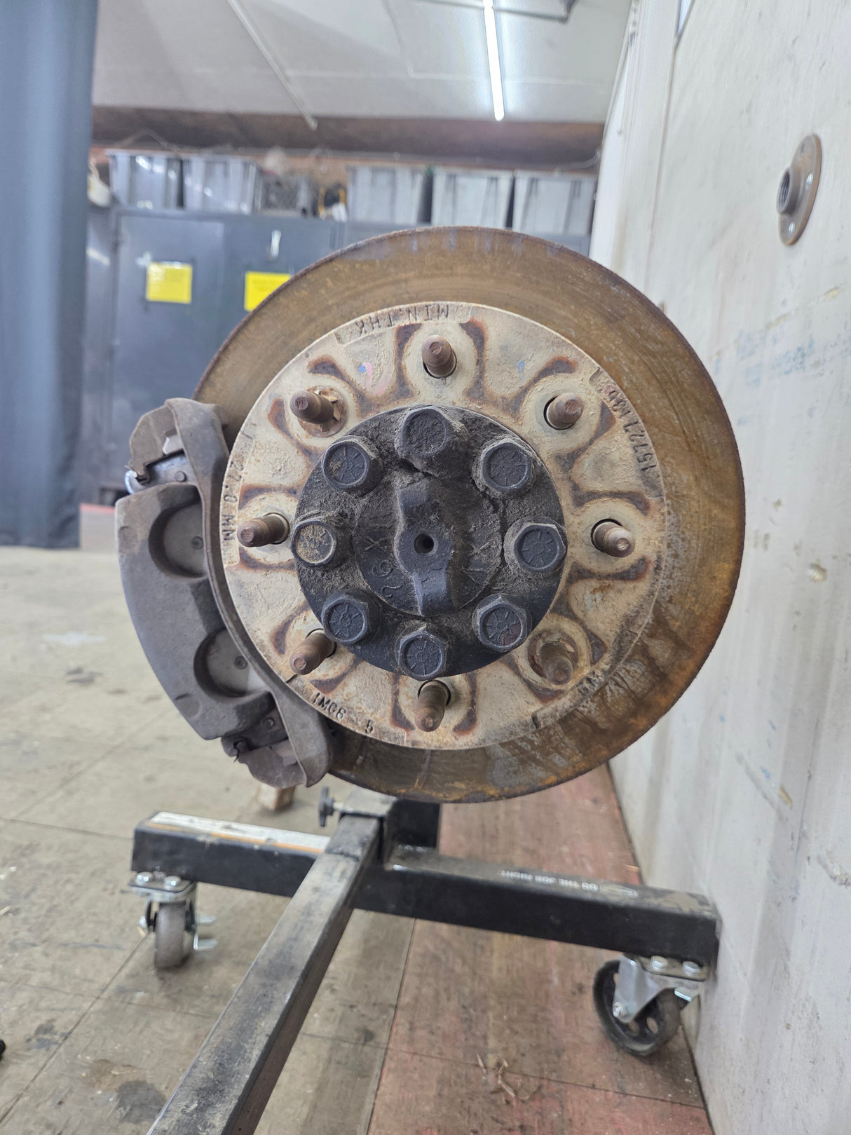 2001-2007 Chevrolet Silverado / GMC Sierra 2500 3500 HD Rear Axle 4.10 10.5"