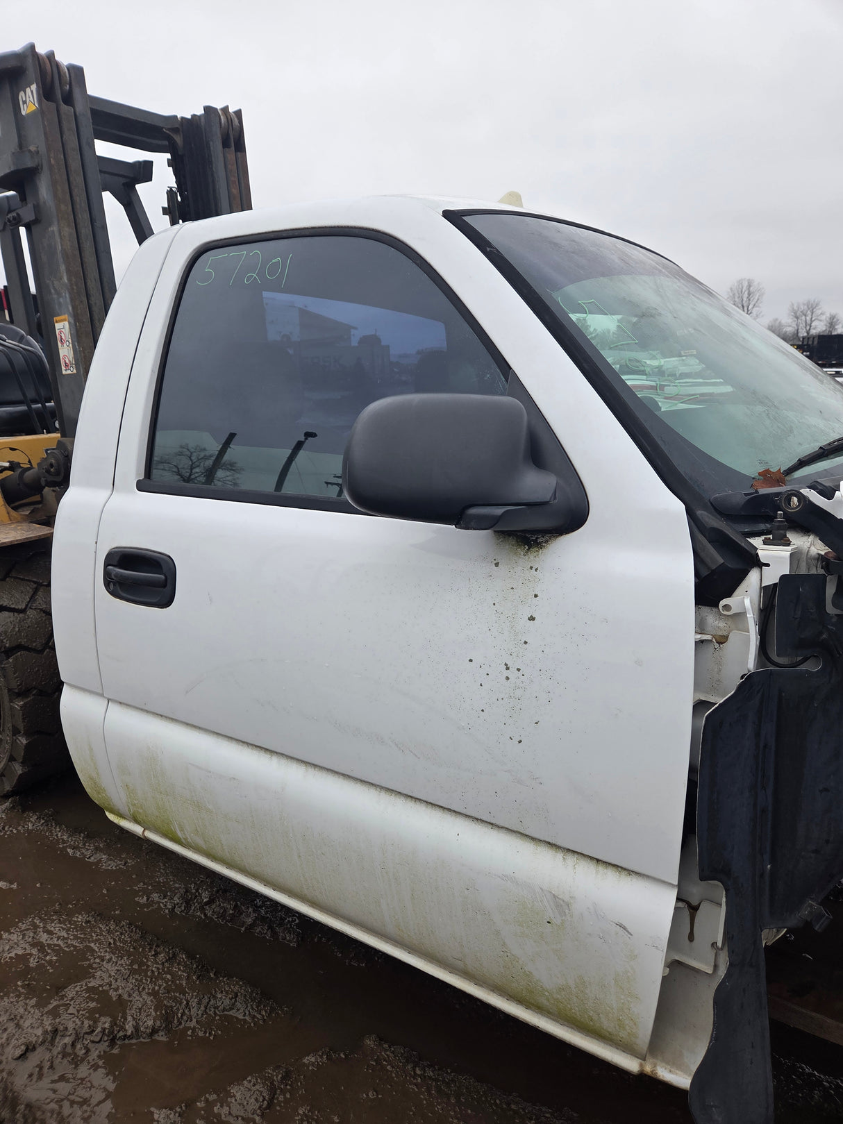 1999-2007 Chevrolet Silverado / GMC Sierra 1500 2500 HD 3500HD Regular Cab Body - Summit white