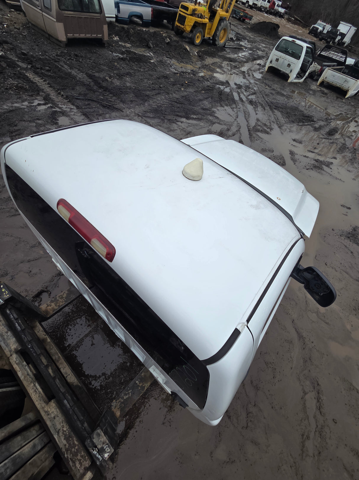 1999-2007 Chevrolet Silverado / GMC Sierra 1500 2500 HD 3500HD Regular Cab Body - Summit white