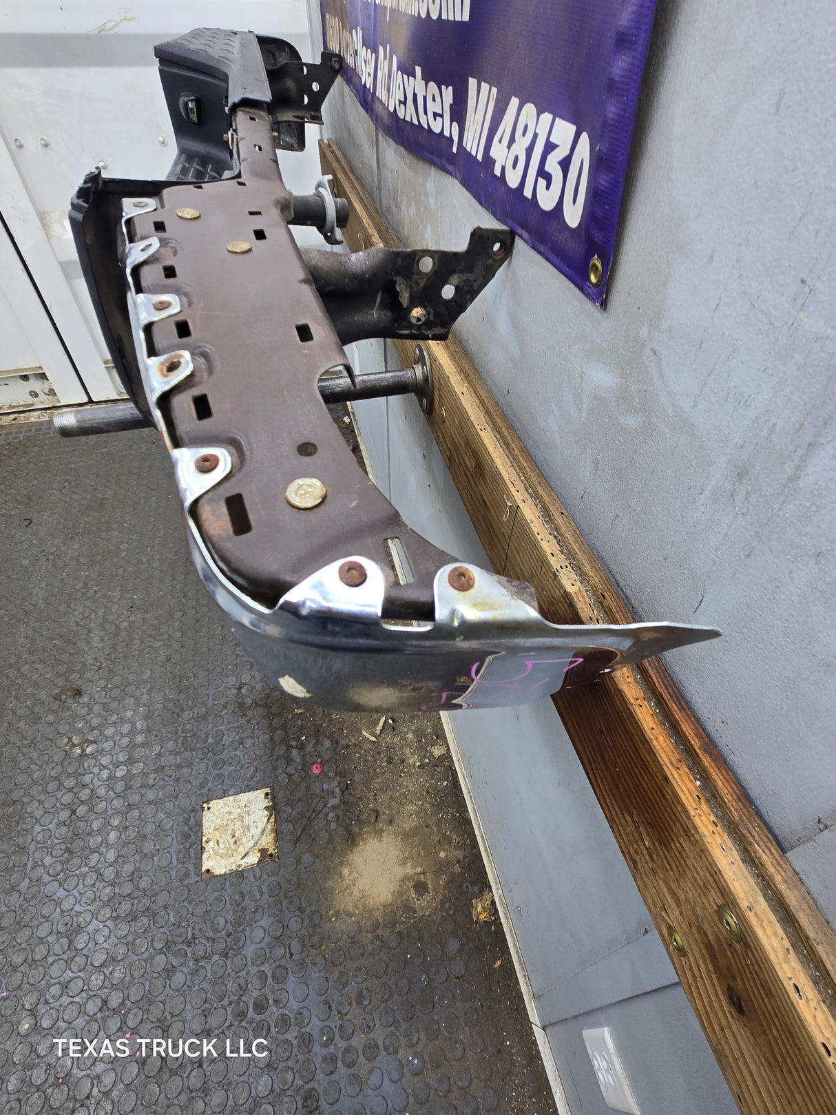 2011-2014 Chevrolet Silverado / GMC Sierra 1500 Rear Bumper