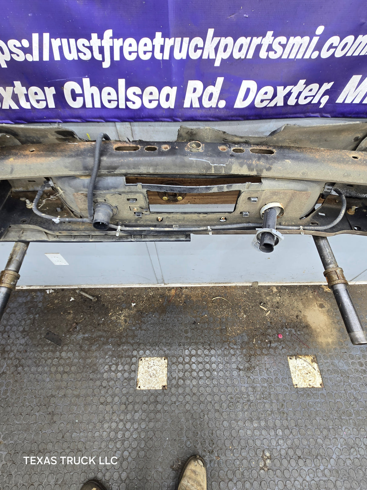 2011-2014 Chevrolet Silverado / GMC Sierra 1500 Rear Bumper