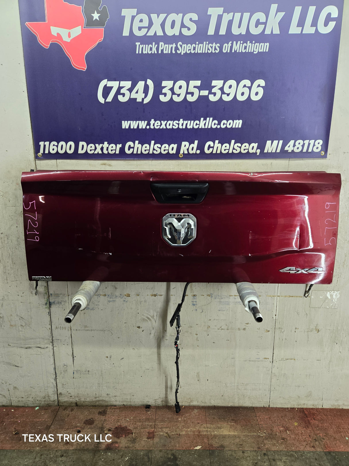 2019-2025 Dodge Ram 2500 3500 4500 5th Gen Tailgate - Maroon