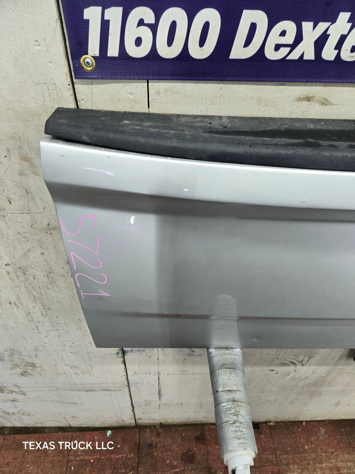 2009-2018 Dodge Ram 4th Gen 1500 2500 3500 Tailgate