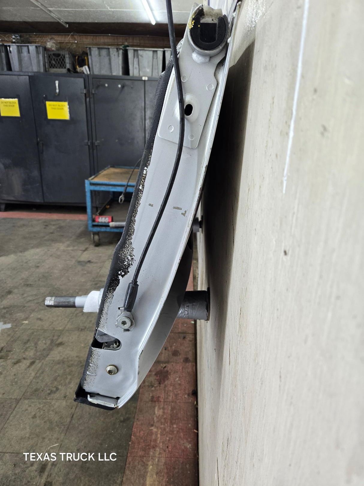 2009-2018 Dodge Ram 4th Gen 1500 2500 3500 Tailgate