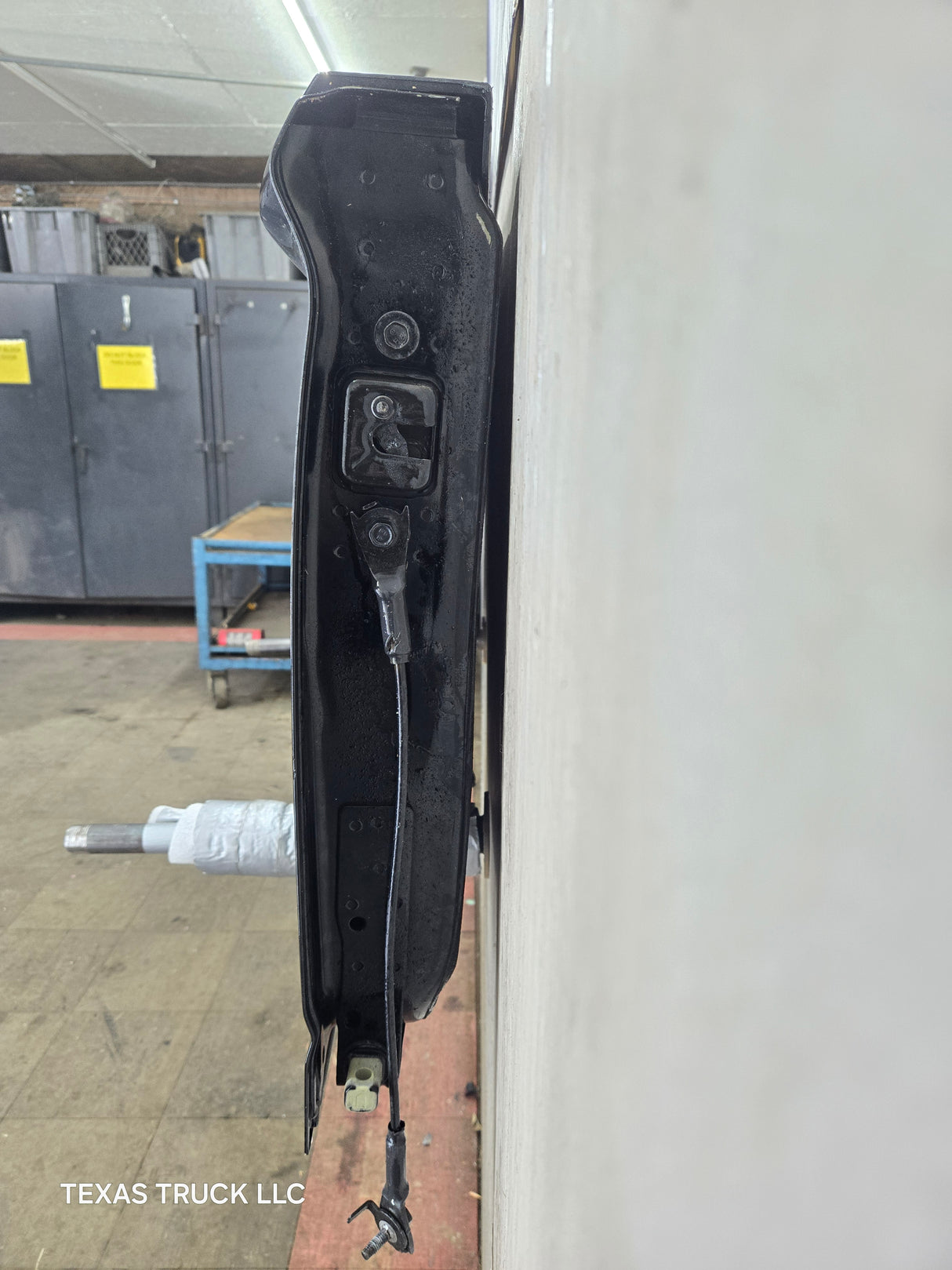 2019-2025 Chevrolet Silverado 2500 3500 Truck Tailgate Power Up/Down W/Camera