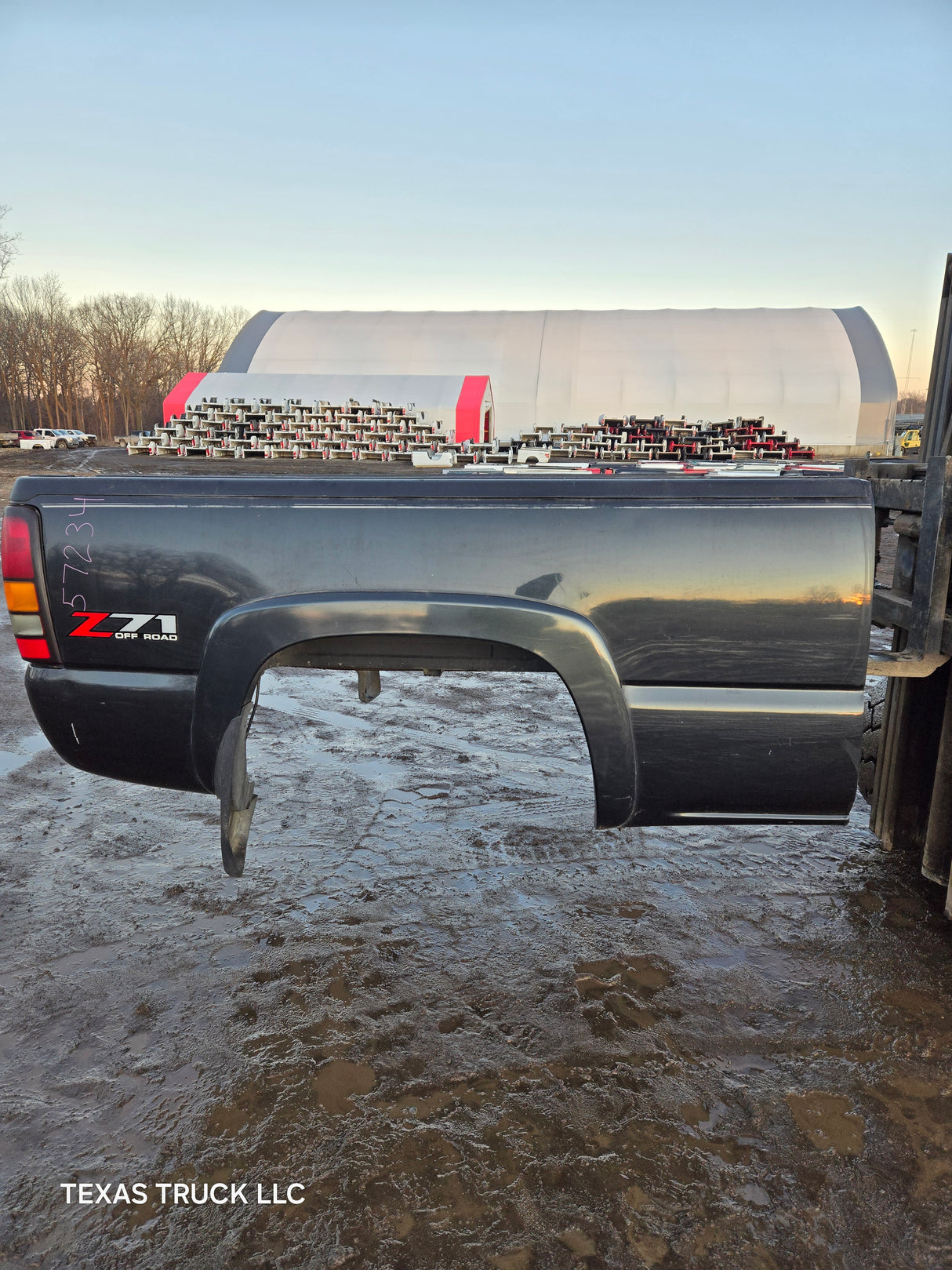 1999-2007 Chevrolet Silverado / GMC Sierra 6' 6" Short Truck Bed