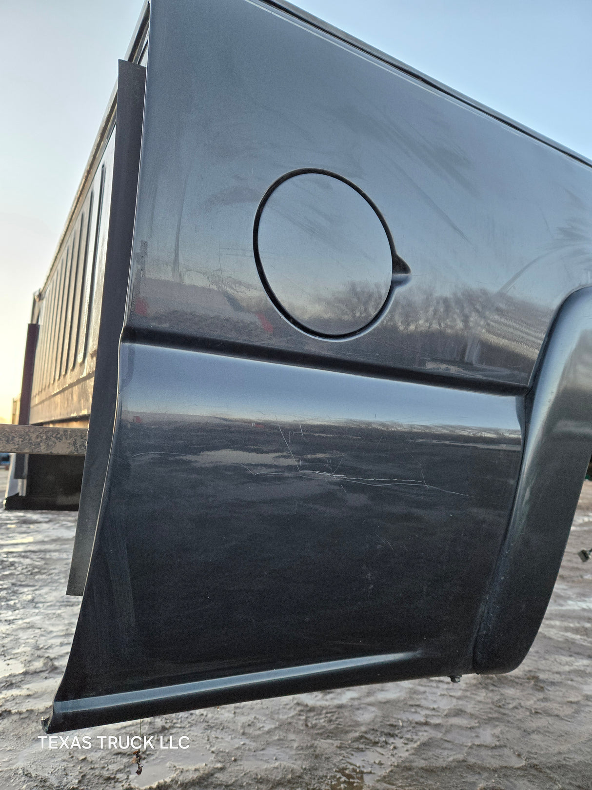 1999-2007 Chevrolet Silverado / GMC Sierra 6' 6" Short Truck Bed