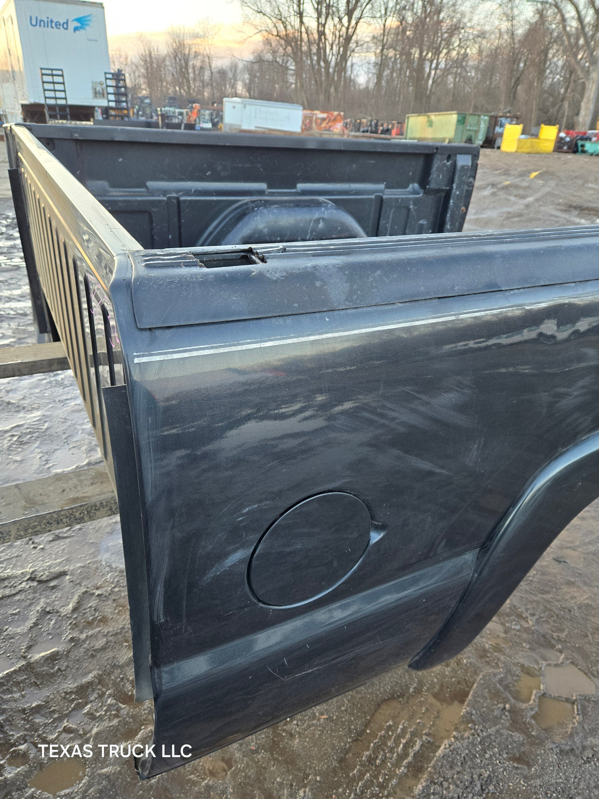 1999-2007 Chevrolet Silverado / GMC Sierra 6' 6" Short Truck Bed