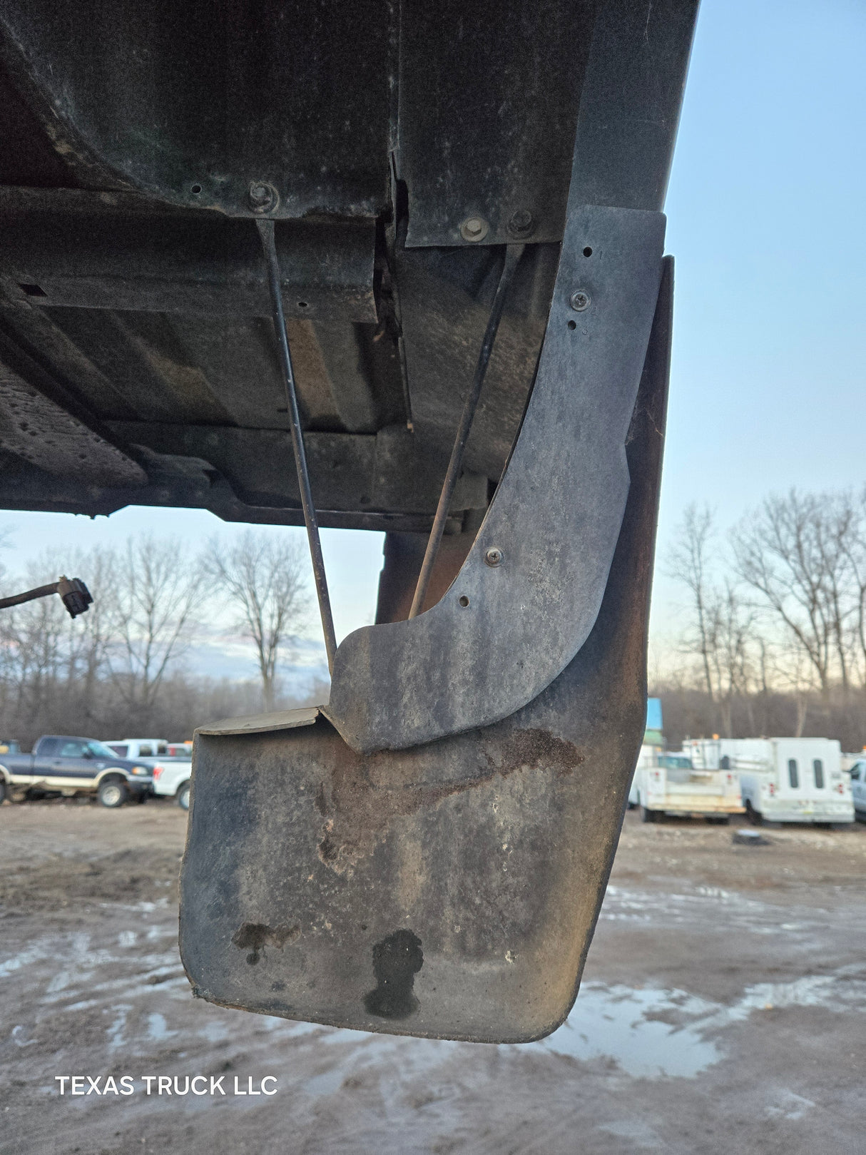 1999-2007 Chevrolet Silverado / GMC Sierra 6' 6" Short Truck Bed