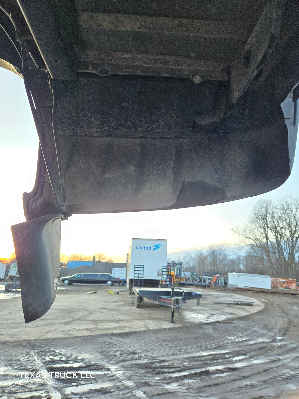 1999-2007 Chevrolet Silverado / GMC Sierra 6' 6" Short Truck Bed