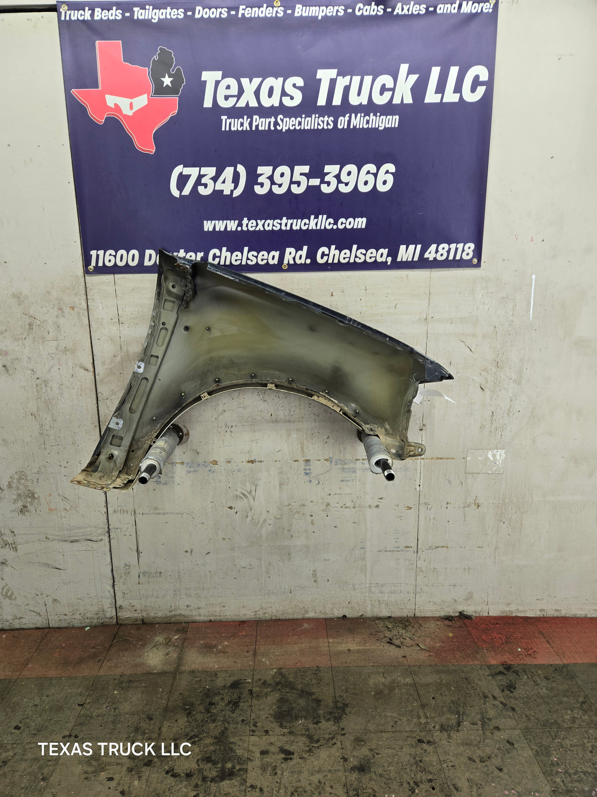 1997-2003 Ford F150 / Explorer / Expedition LH Driver Side Front Fender