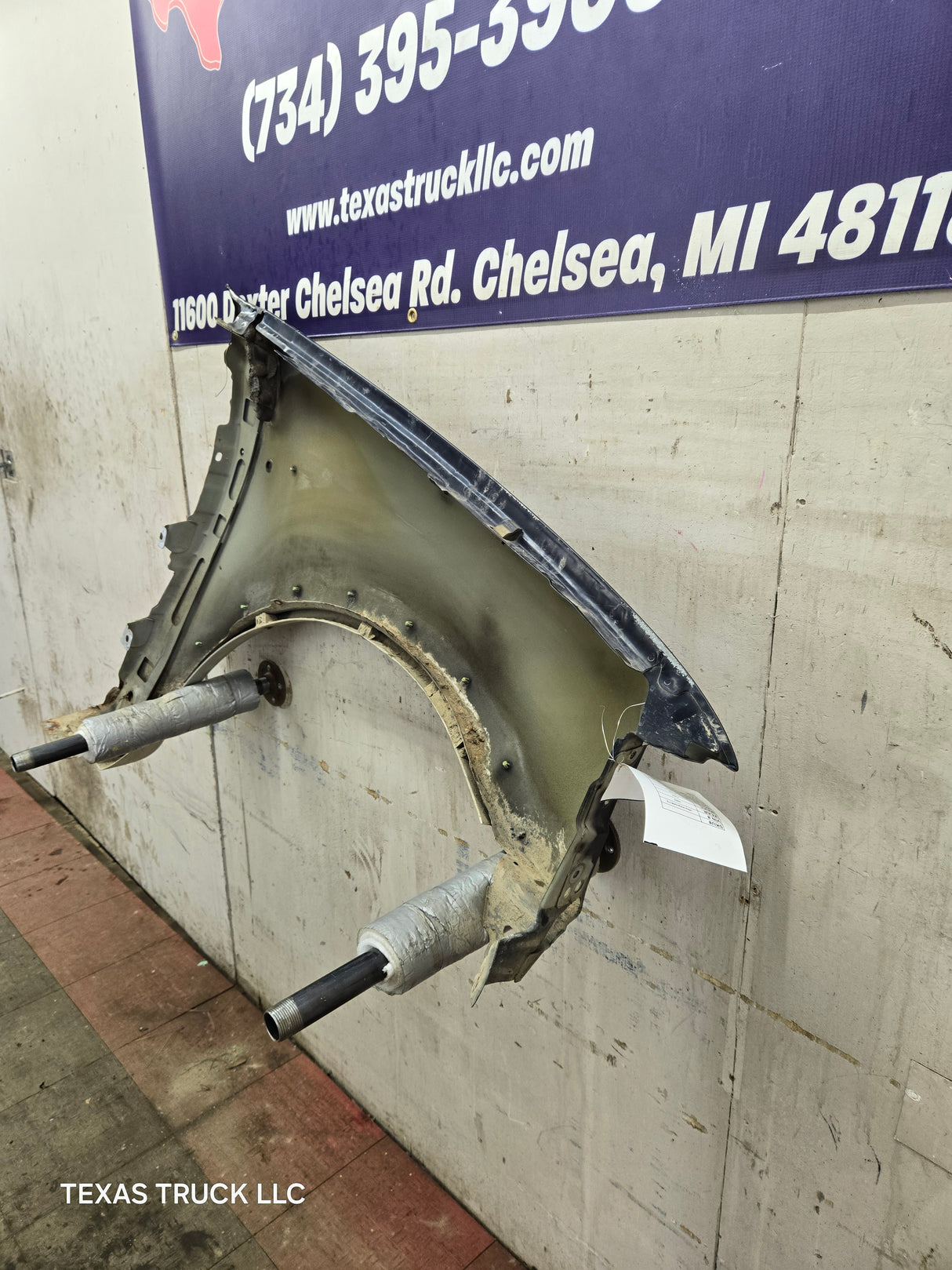 1997-2003 Ford F150 / Explorer / Expedition LH Driver Side Front Fender