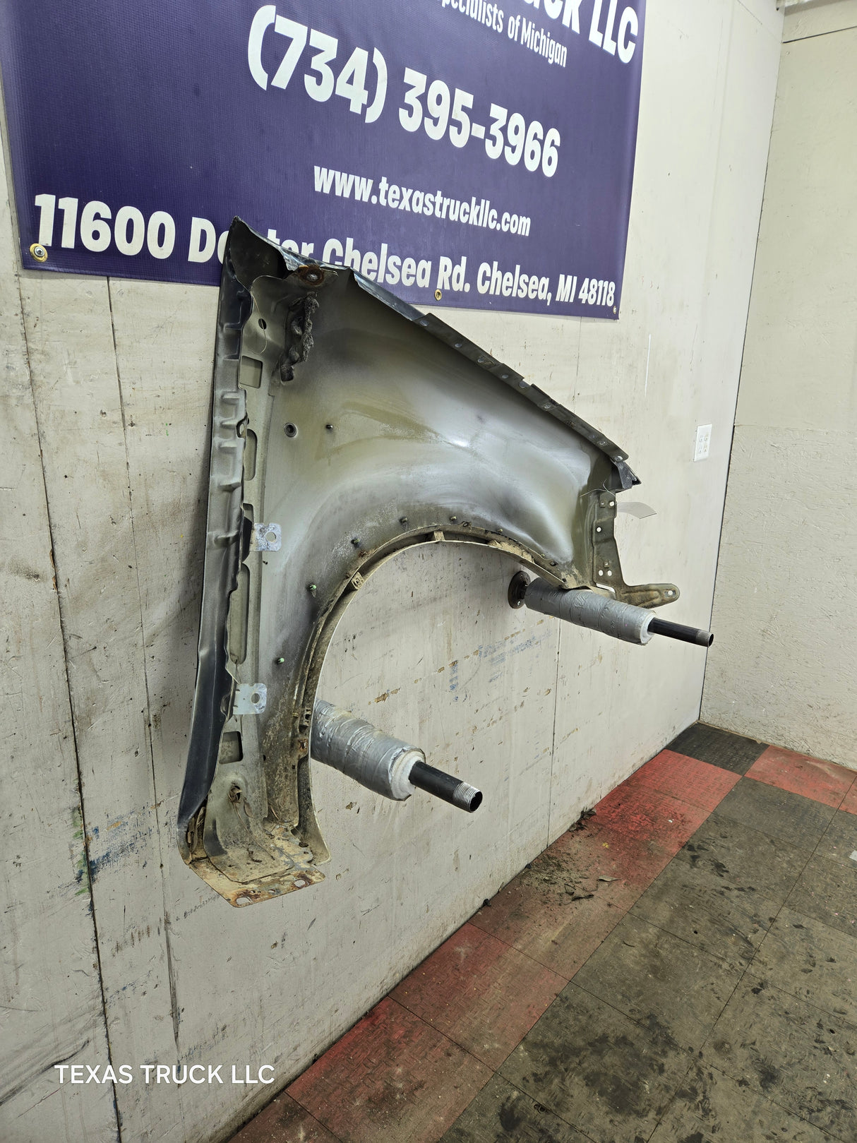 1997-2003 Ford F150 / Explorer / Expedition LH Driver Side Front Fender