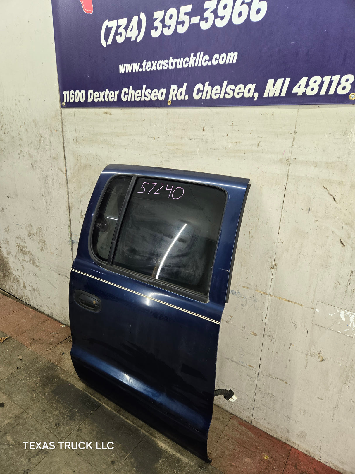 2000-2004 Dodge Dakota Passenger Side Rear RH Crew Cab Door