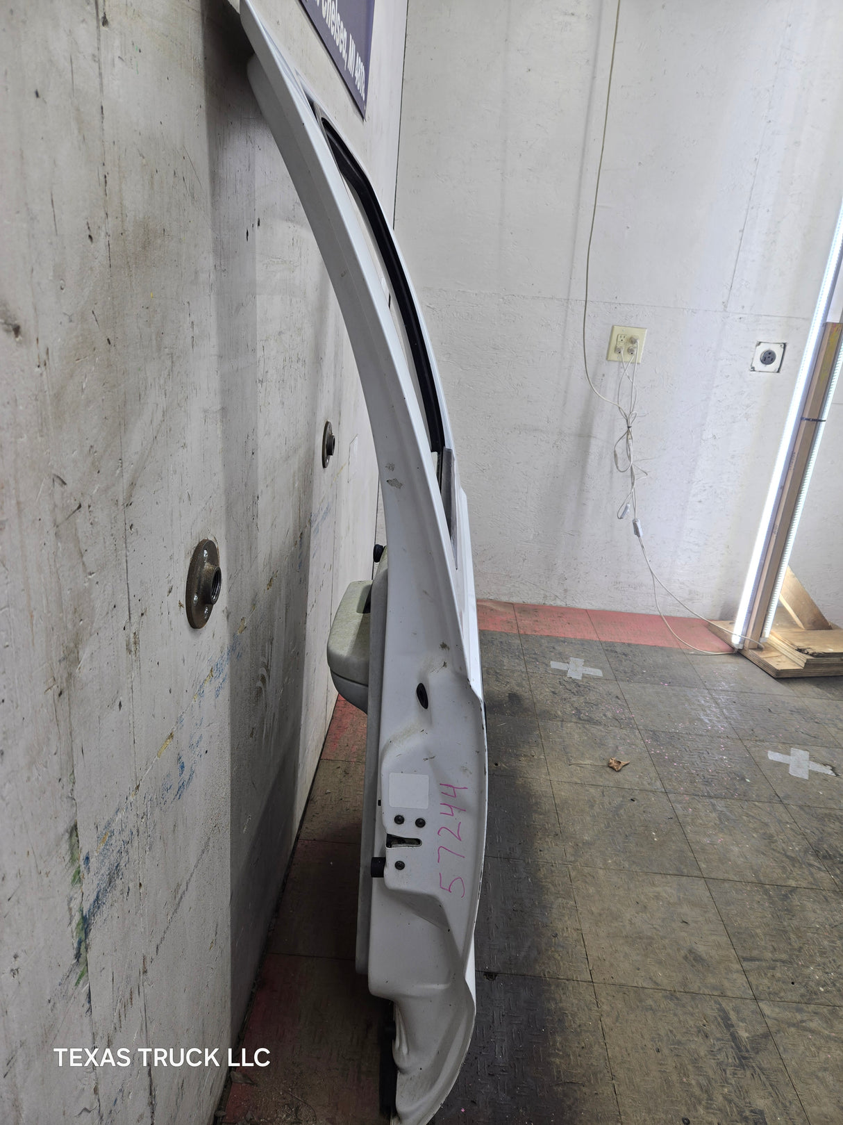 1999-2011 Ford Super Duty RH Passenger Side Rear Crew Cab Door F250 F350 F450 F550