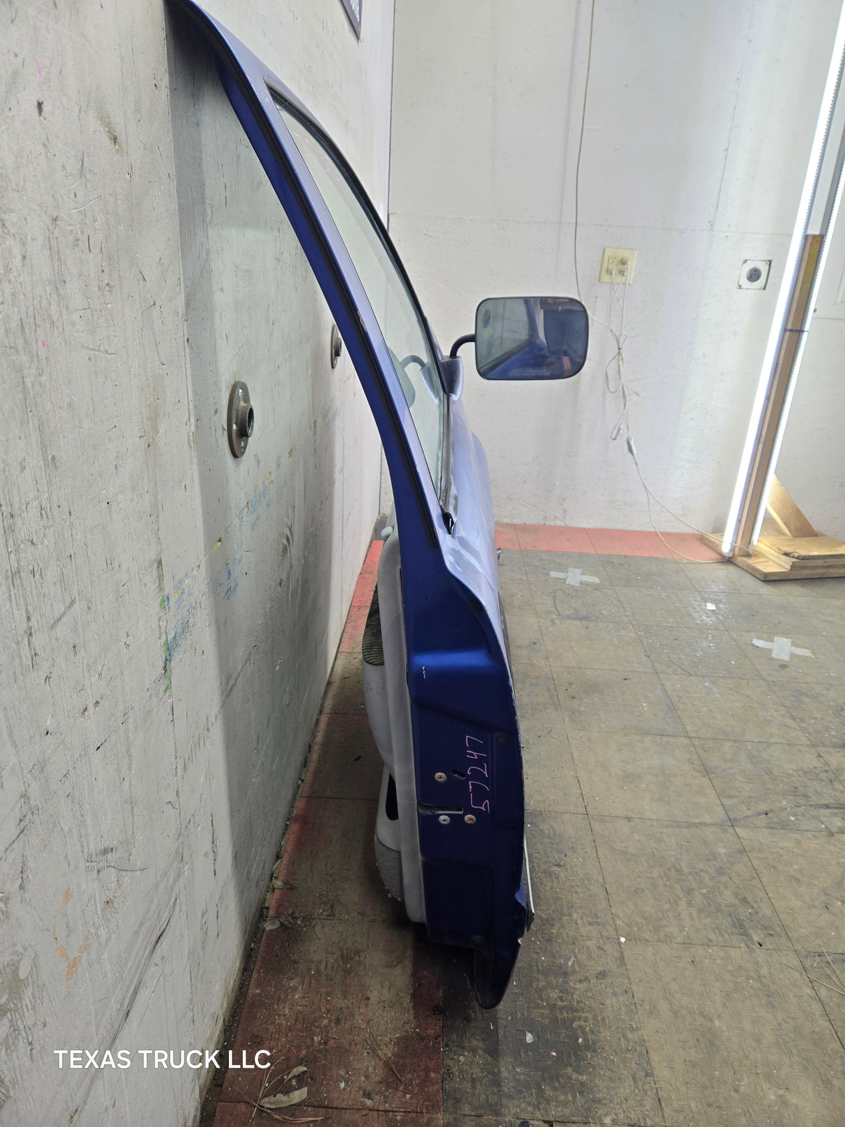 1994-2002 Dodge Ram 2nd Gen RH Passenger Side Front Door Regular Cab / 2 Door Ext Cab 1500 2500 3500 ROUND CORNER