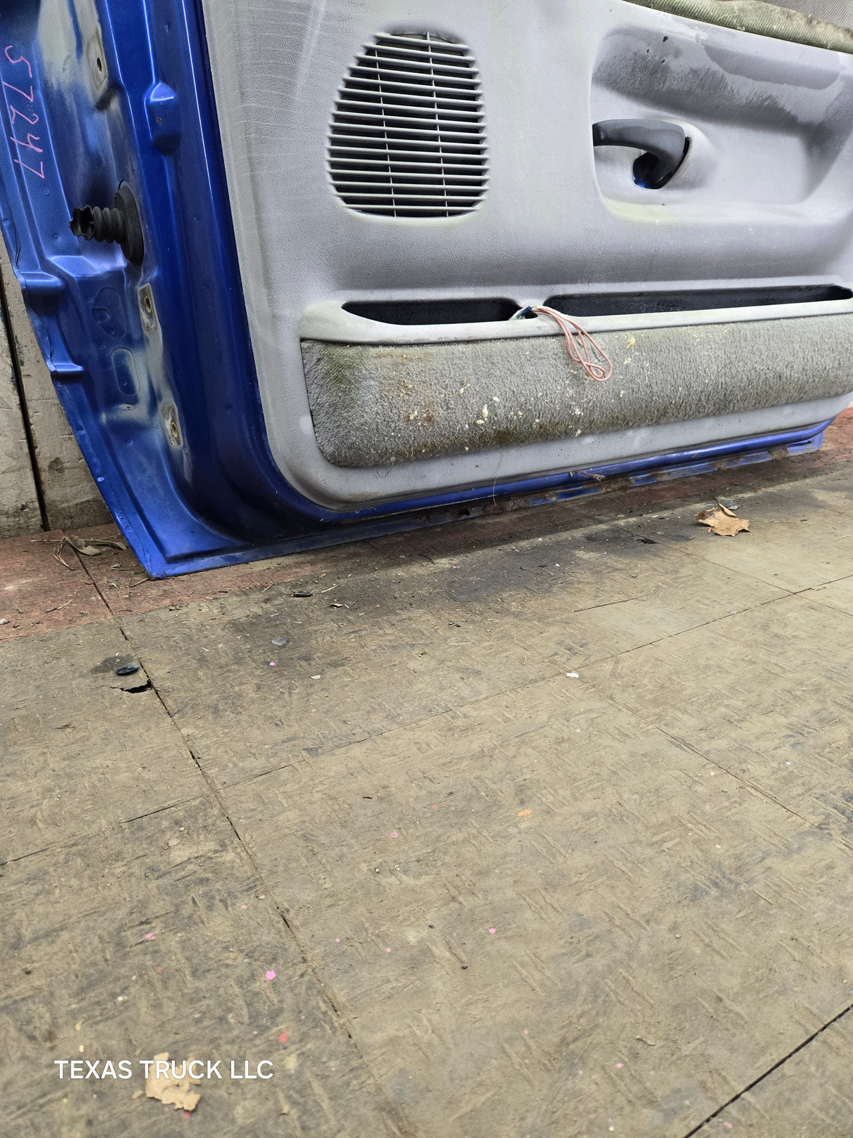 1994-2002 Dodge Ram 2nd Gen RH Passenger Side Front Door Regular Cab / 2 Door Ext Cab 1500 2500 3500 ROUND CORNER