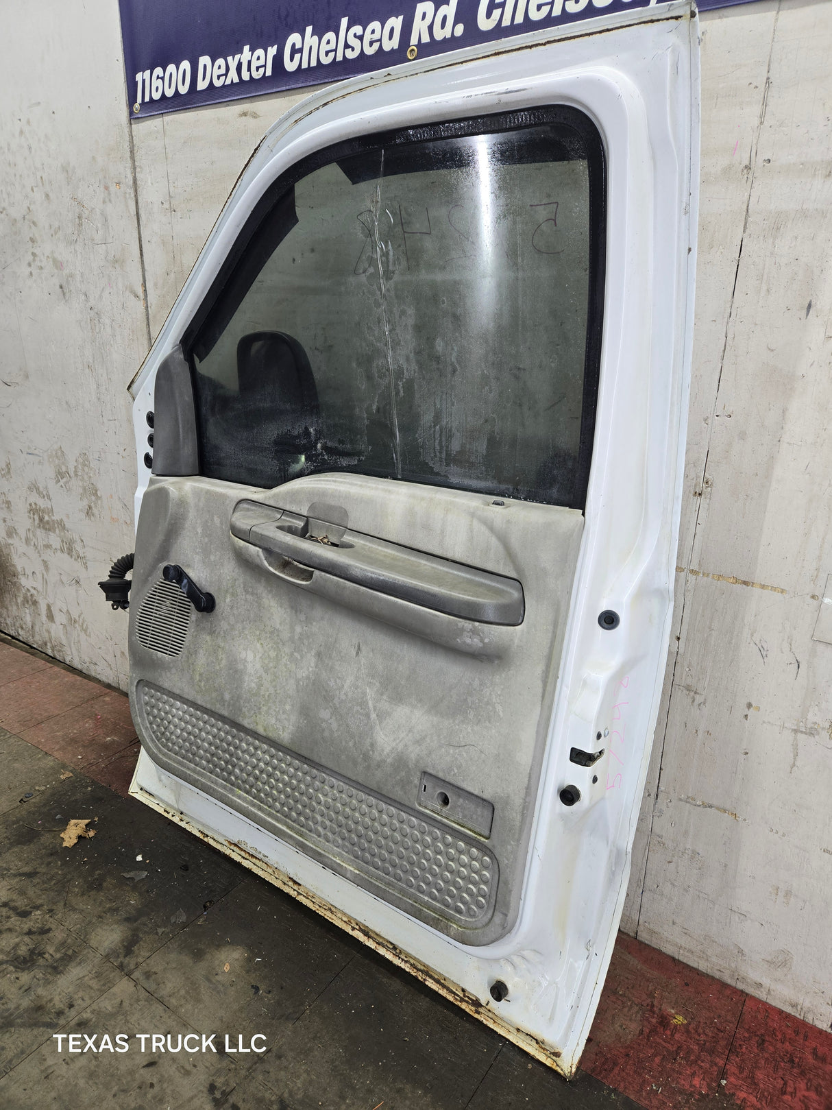 1999-2011 Ford Super Duty / Excursion Front Passenger RH Door F250 F350 F450 F550