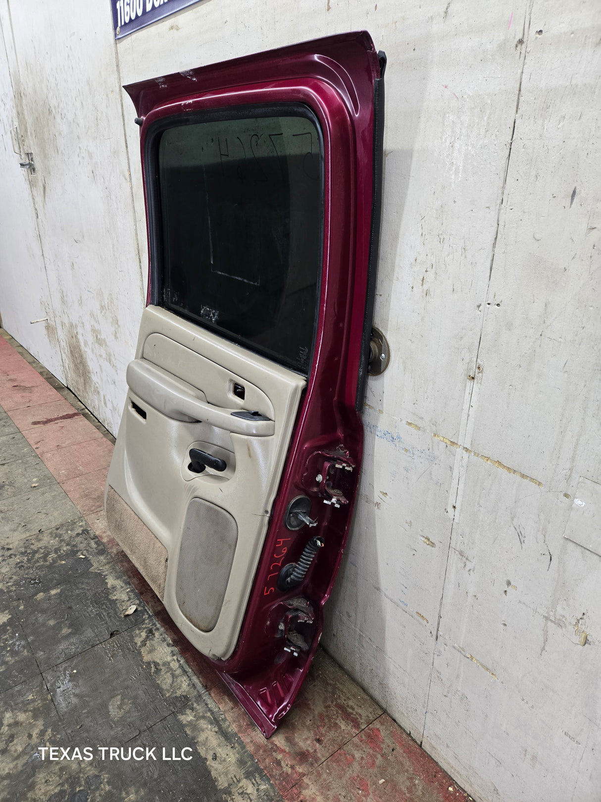 1999-2007 Chevrolet Silverado / GMC Sierra 1500 2500 3500 HD Driver side LH Crew Cab rear door
