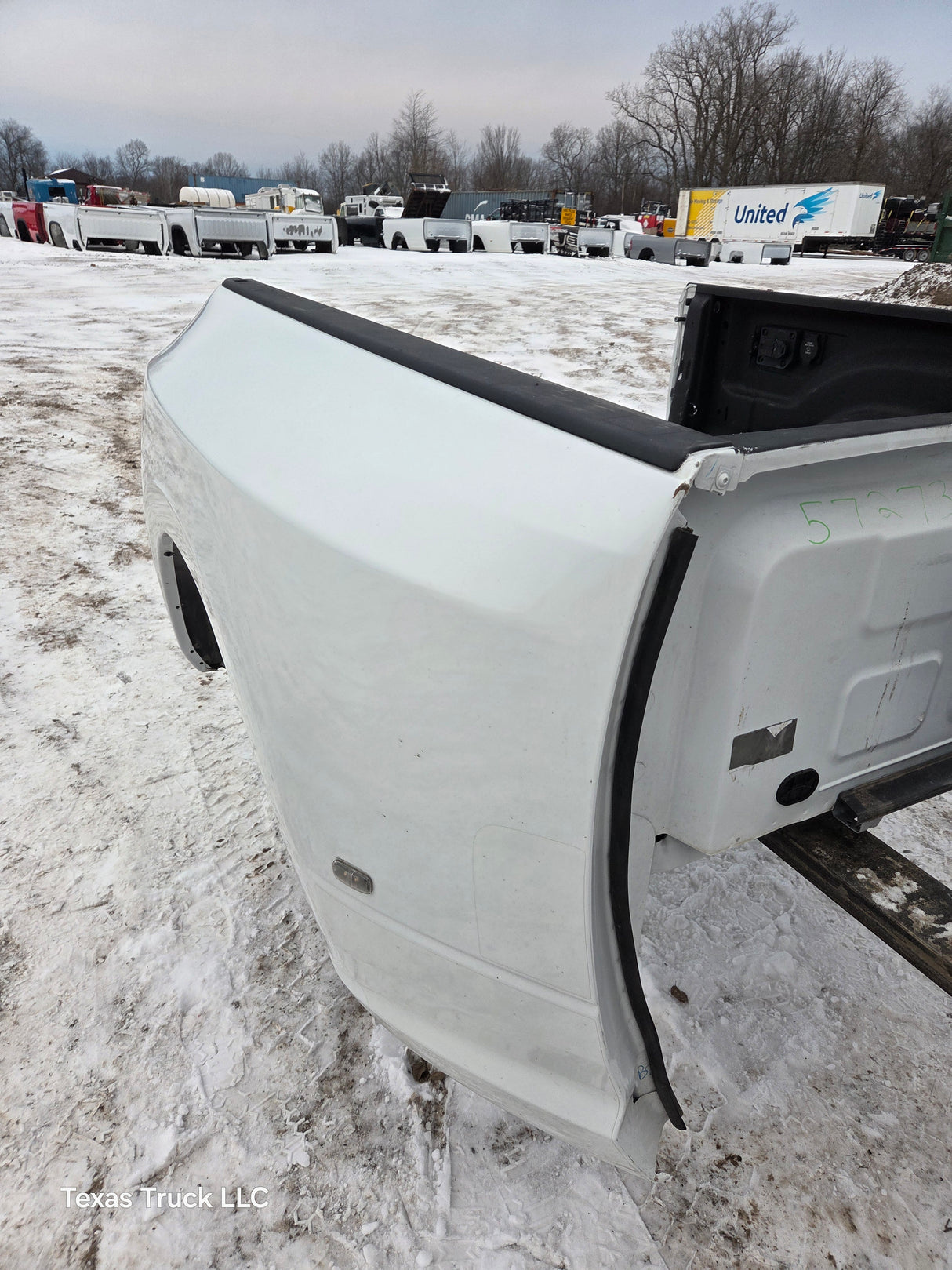 2019-2025 Dodge Ram 3500 4500 5500 MEGACAB 5th Gen 6' 4" Dually Short Bed Truck Bed