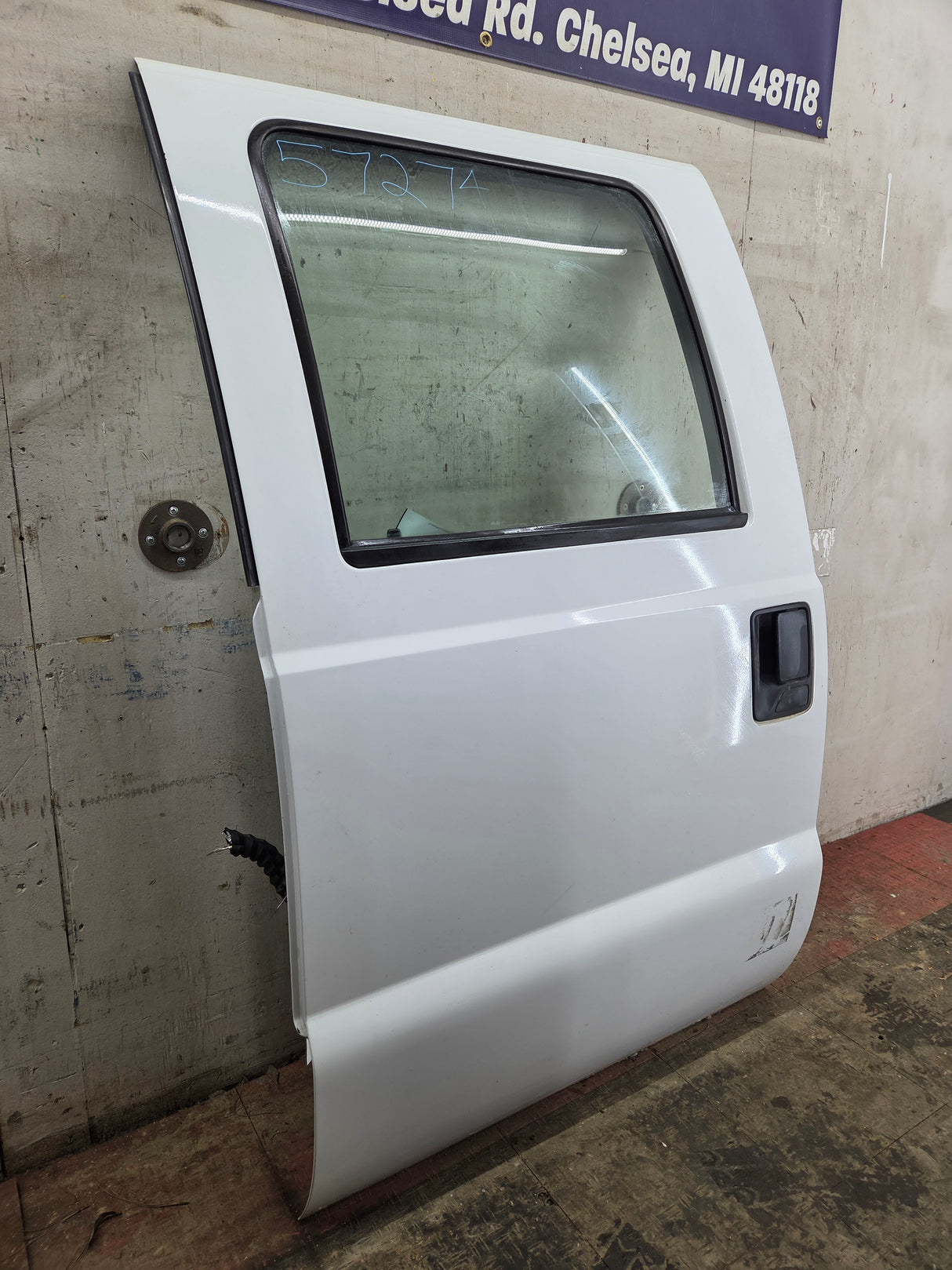 2012-2016 Ford Super Duty Driver Rear Door LH Crew Cab F250 F350 F450 F550