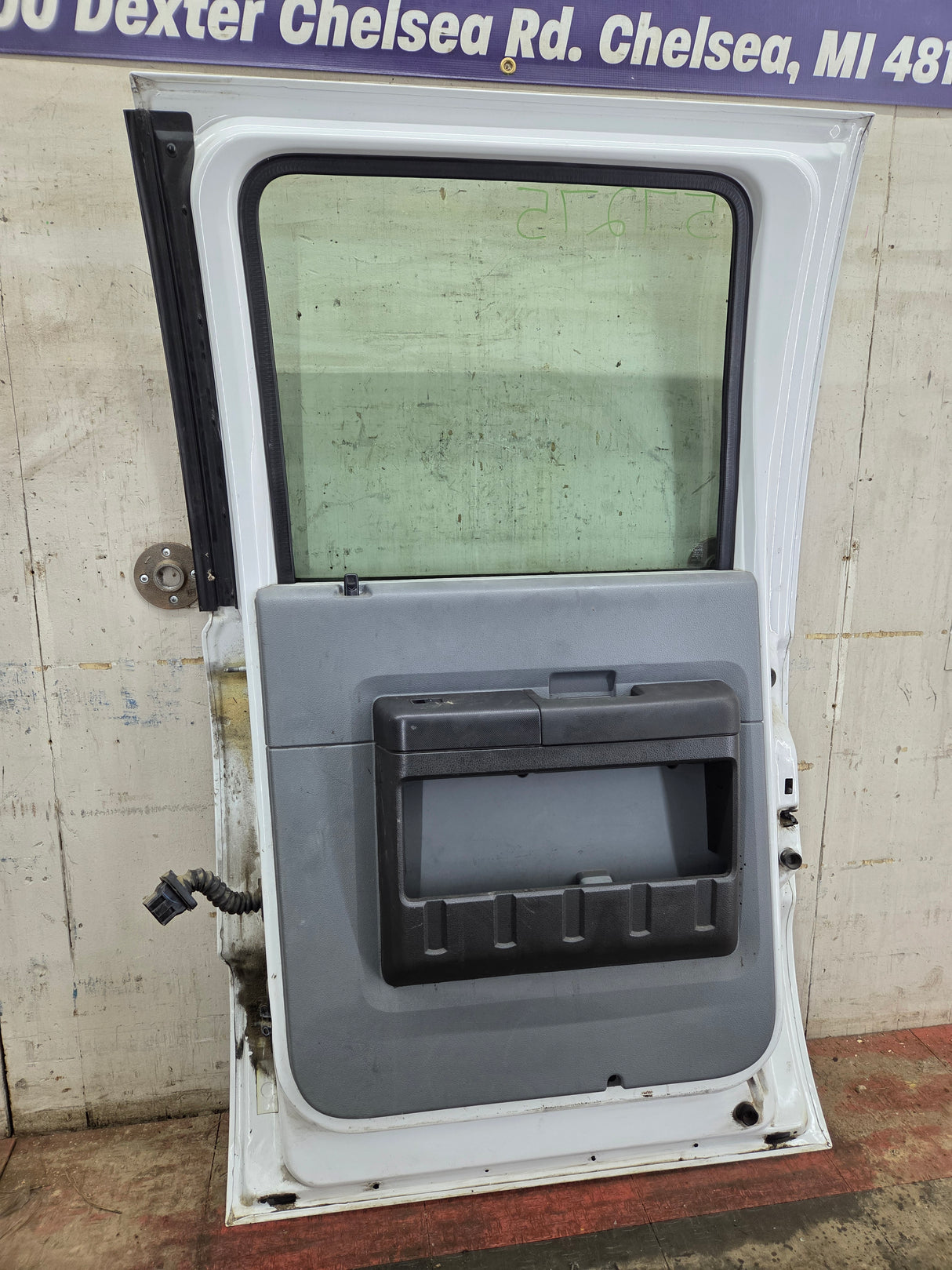 2012-2016 Ford Super Duty Passenger Side Rear Door RH Crew Cab F250 F350 F450 F550