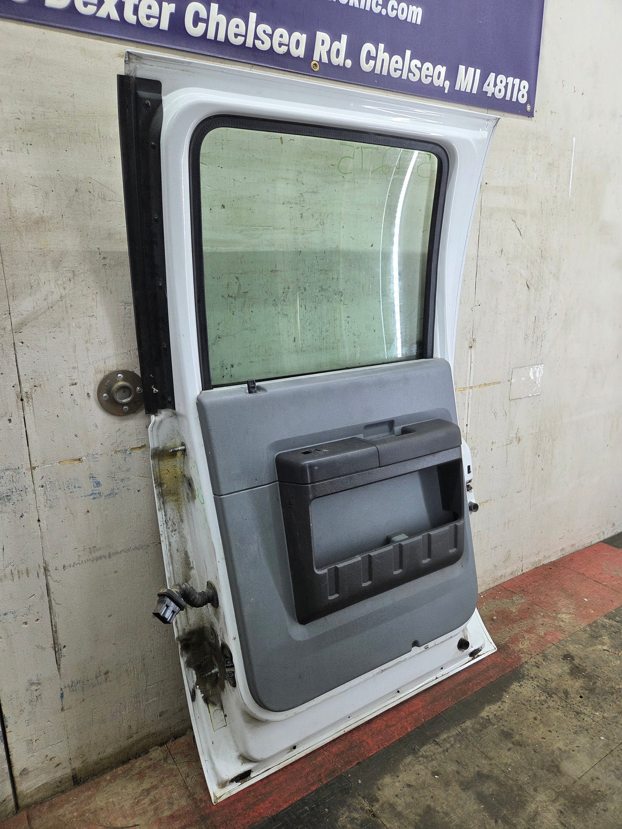 2012-2016 Ford Super Duty Passenger Side Rear Door RH Crew Cab F250 F350 F450 F550