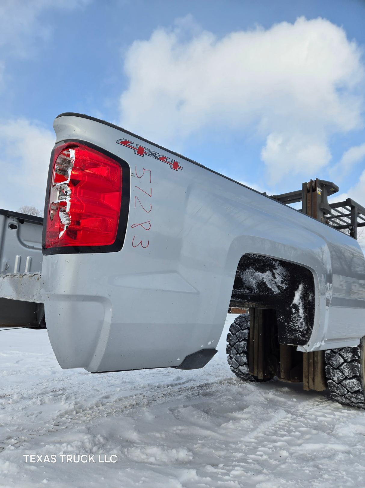 2014-2019 Chevrolet Silverado 1500 2500 3500 HD 8' Long Truck Bed - Silver