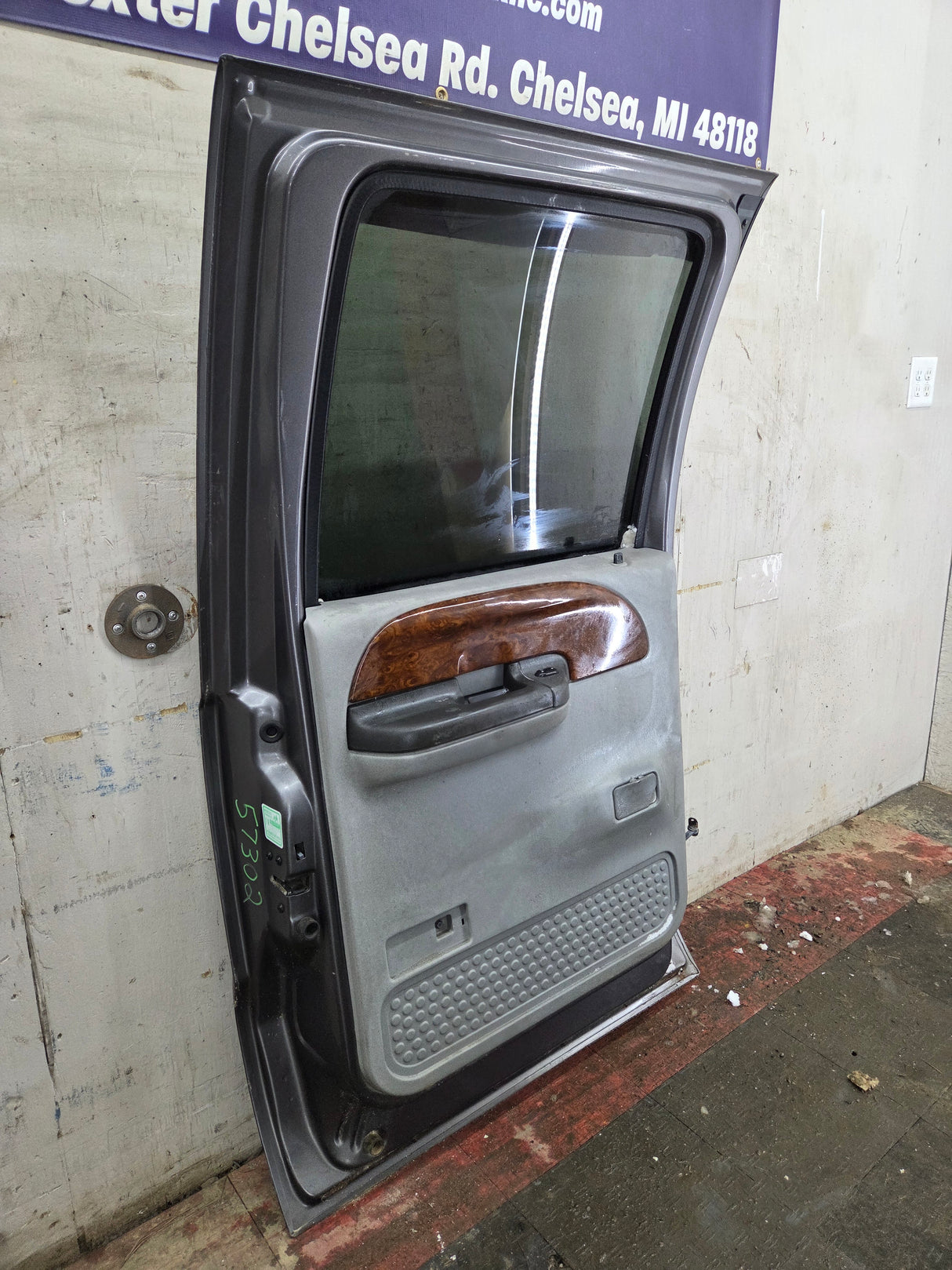 1999-2016 Ford Super Duty Driver Rear Door LH Crew Cab F250 F350 F450 F550