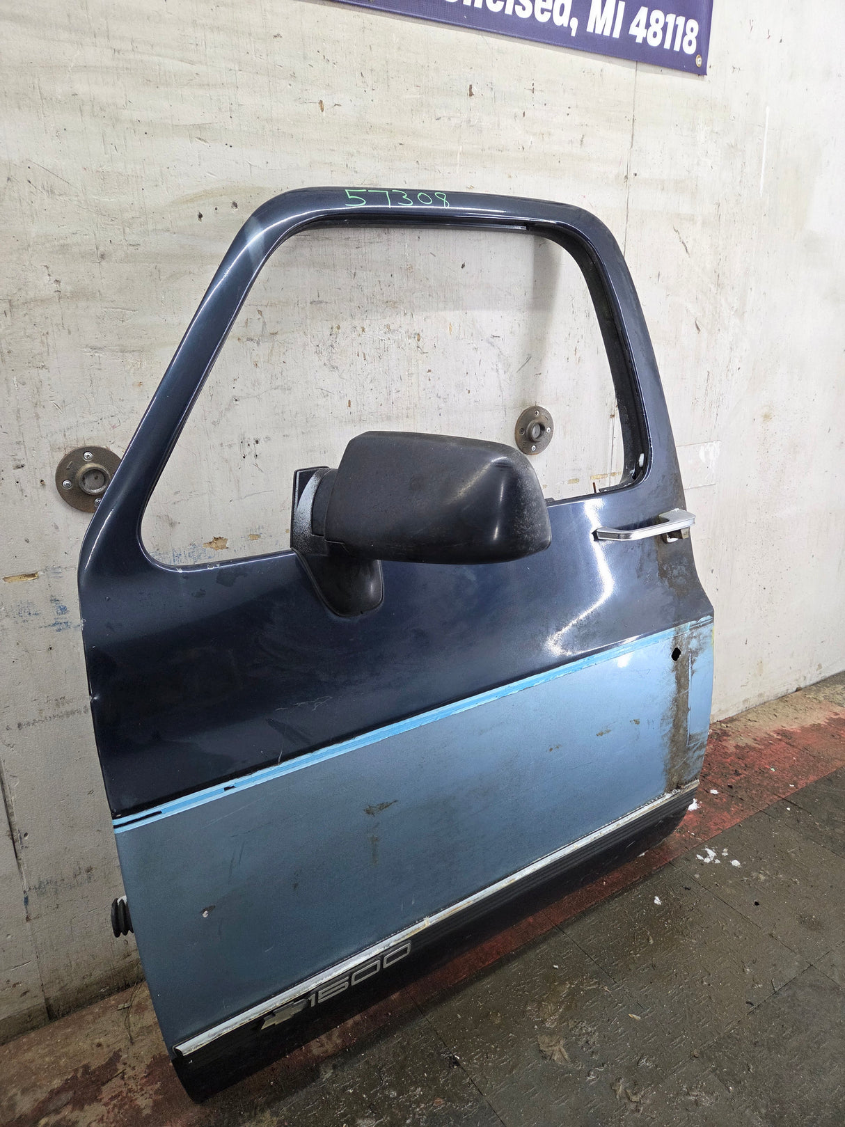 1973-1987 Chevrolet / GMC Square Body Front Drivers Side LH Door K / C Series