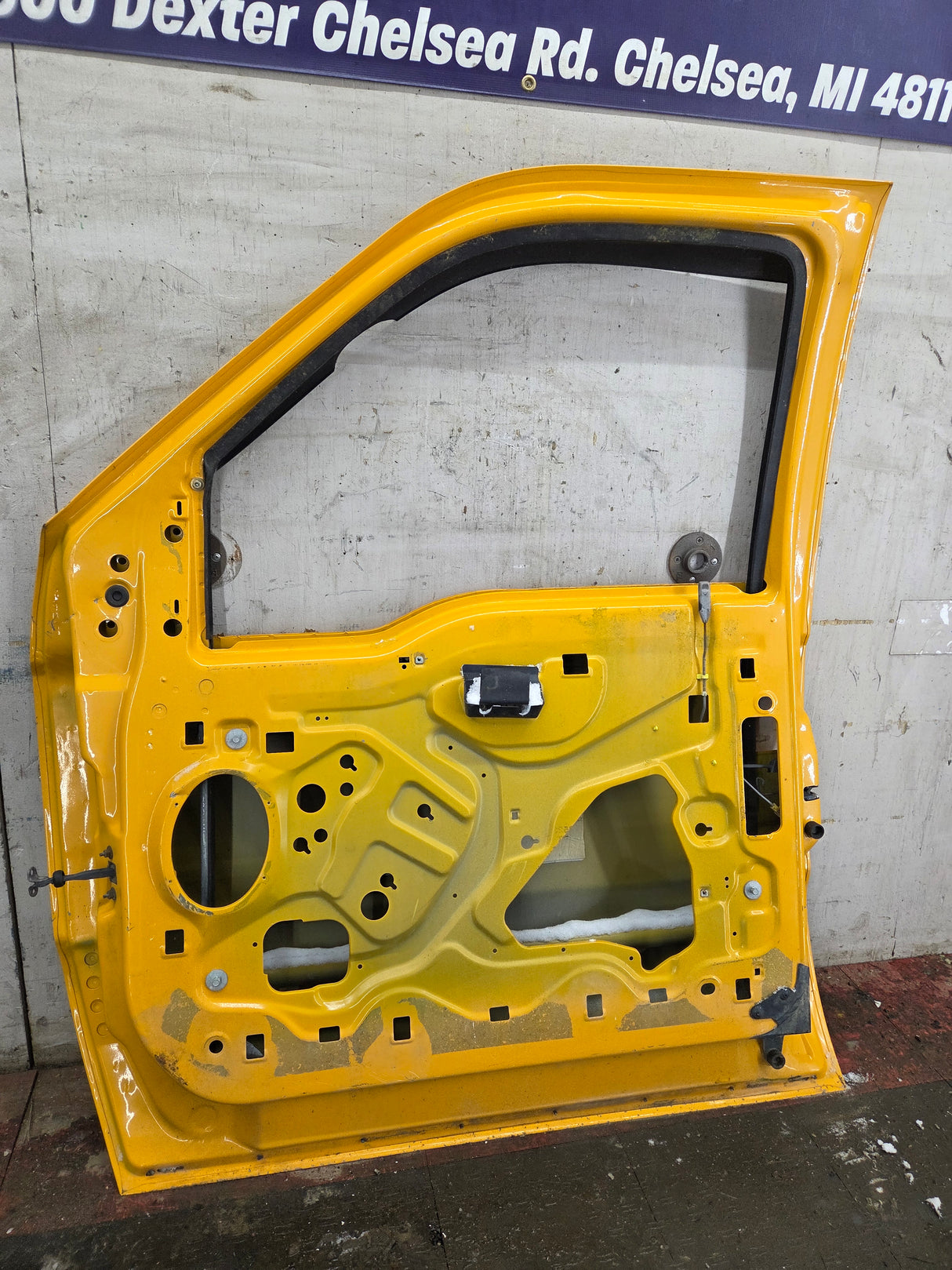 1999-2011 Ford Super Duty / Excursion Front Passenger RH Door F250 F350 F450 F550