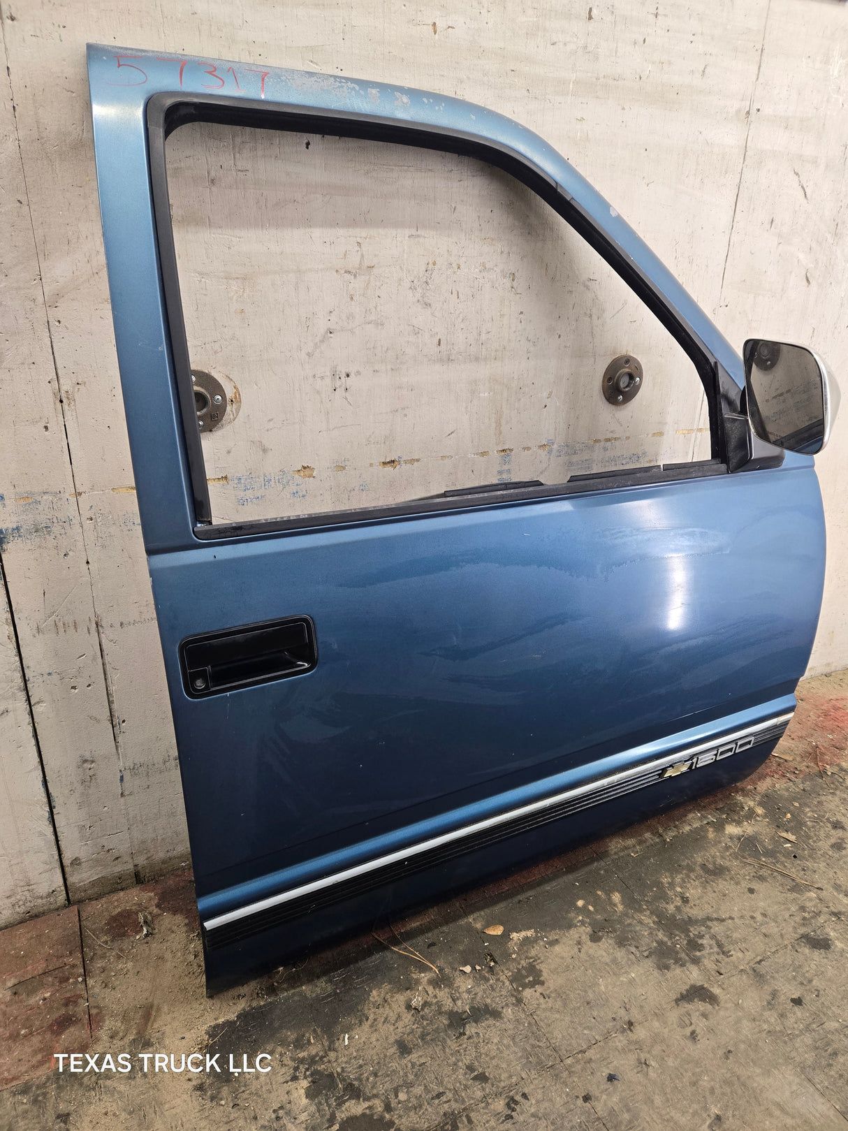 1988-2000 Chevrolet Silverado Suburban GMC Sierra RH Front Passenger Door - Blue