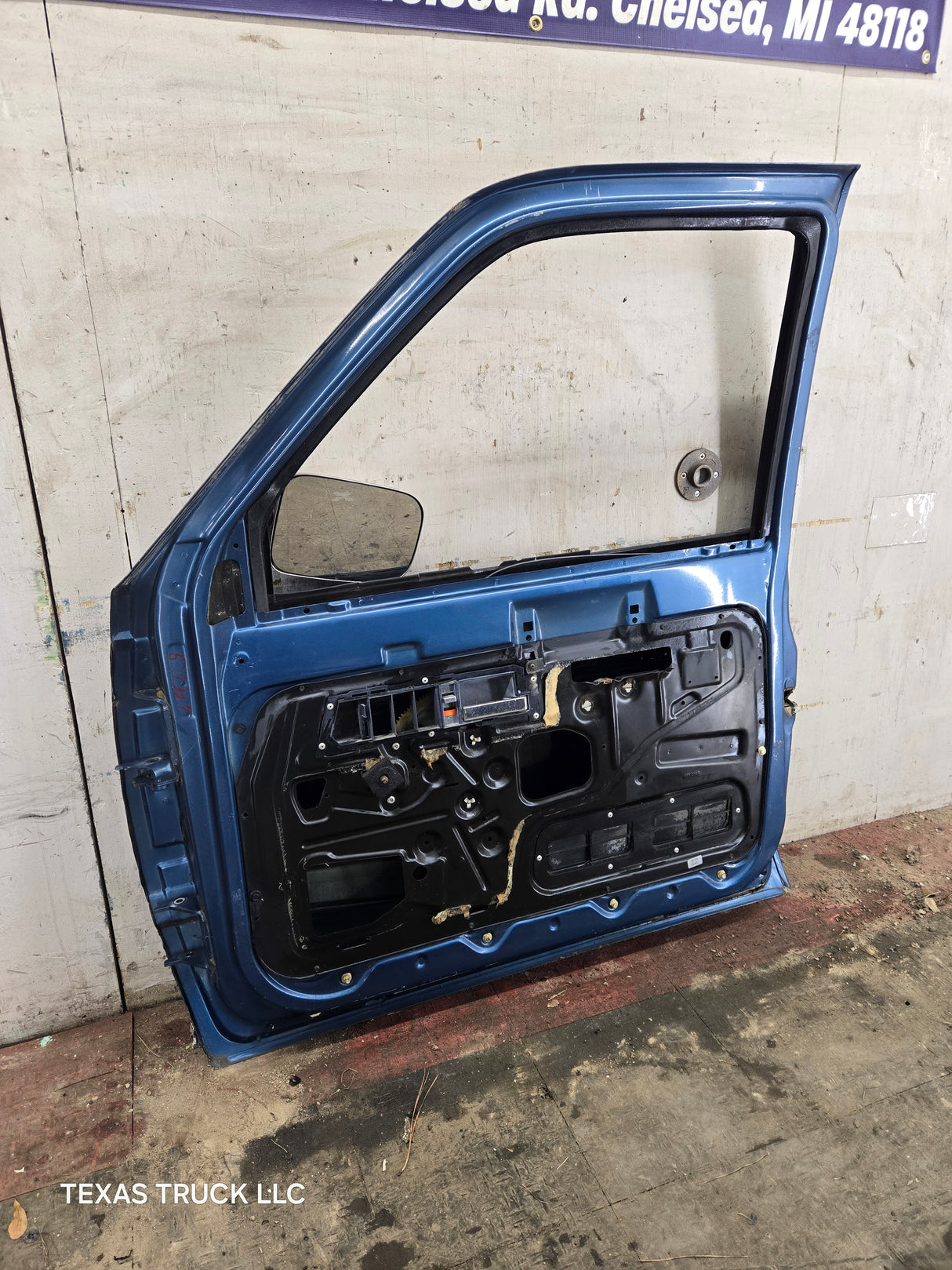 1988-2000 Chevrolet Silverado Suburban GMC Sierra RH Front Passenger Door - Blue
