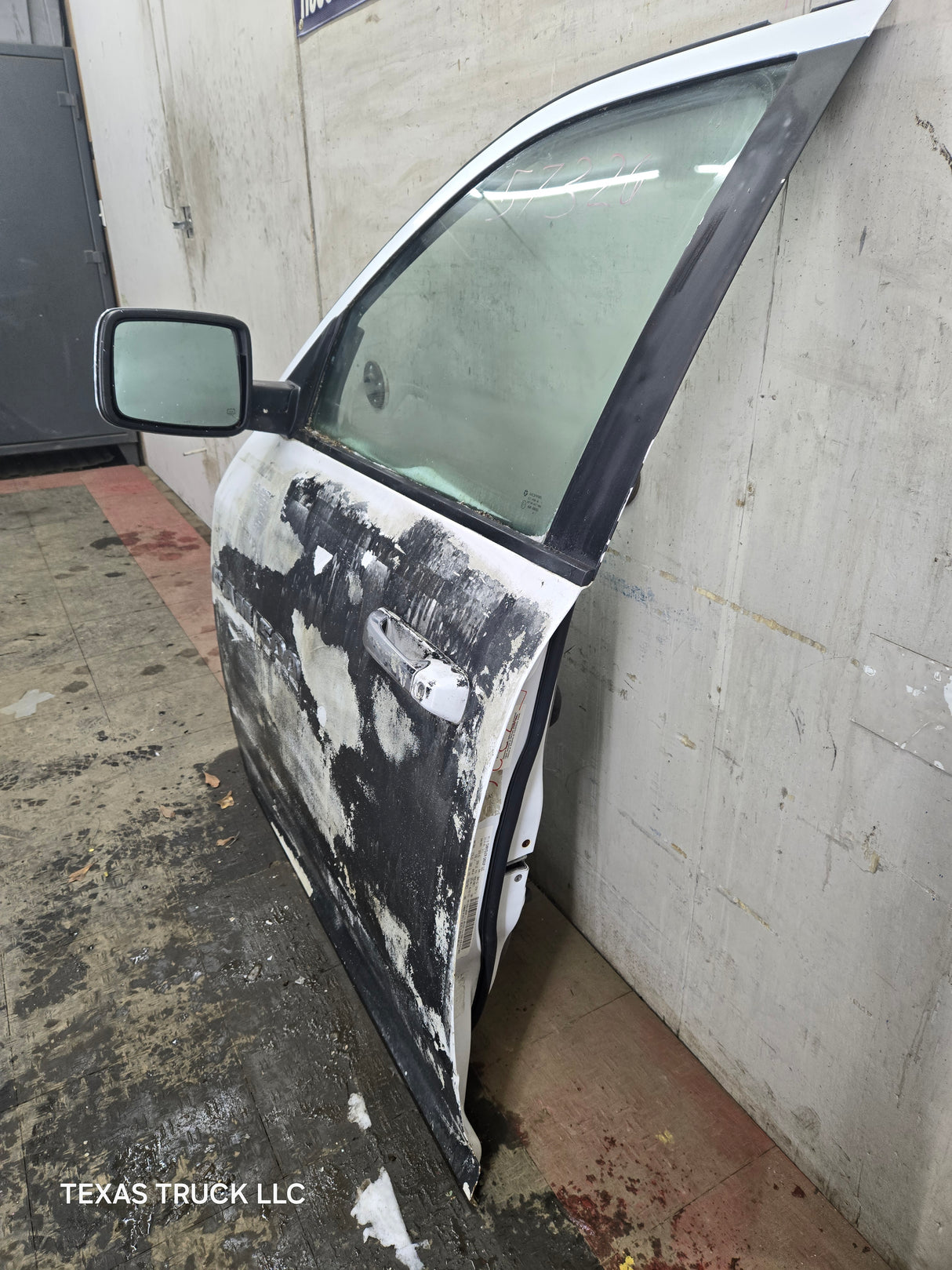 2009-2018 Dodge Ram 4th Gen Driver Side Front Quad/Crew Cab Door 1500 2500 3500 4500 5500