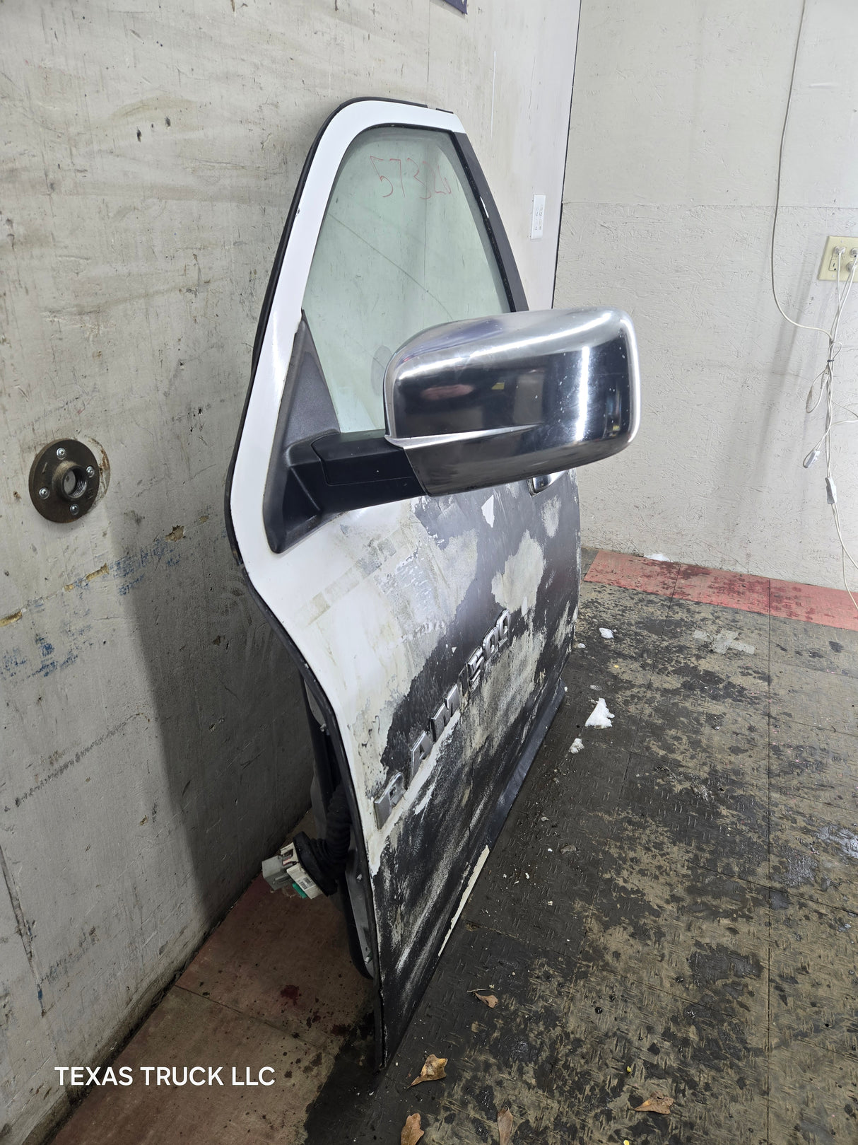 2009-2018 Dodge Ram 4th Gen Driver Side Front Quad/Crew Cab Door 1500 2500 3500 4500 5500