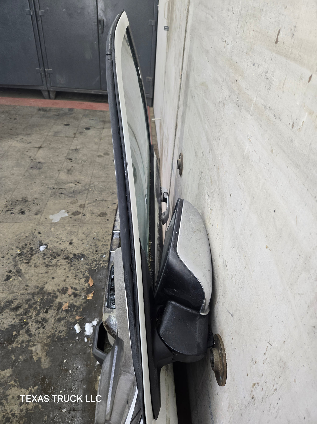 2009-2018 Dodge Ram 4th Gen Driver Side Front Quad/Crew Cab Door 1500 2500 3500 4500 5500