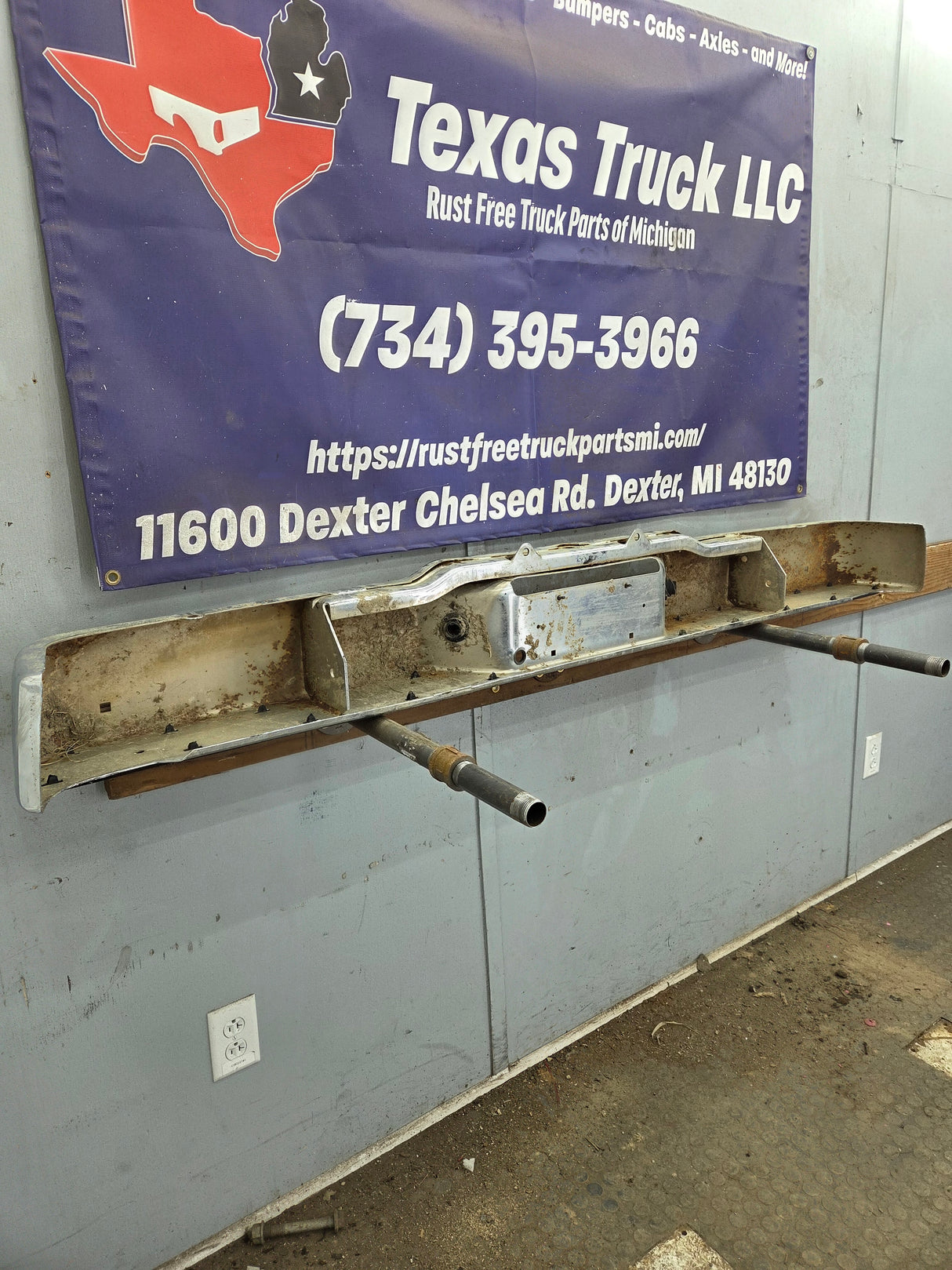 1987-1996 Dodge Dakota Chrome Step Rear Bumper