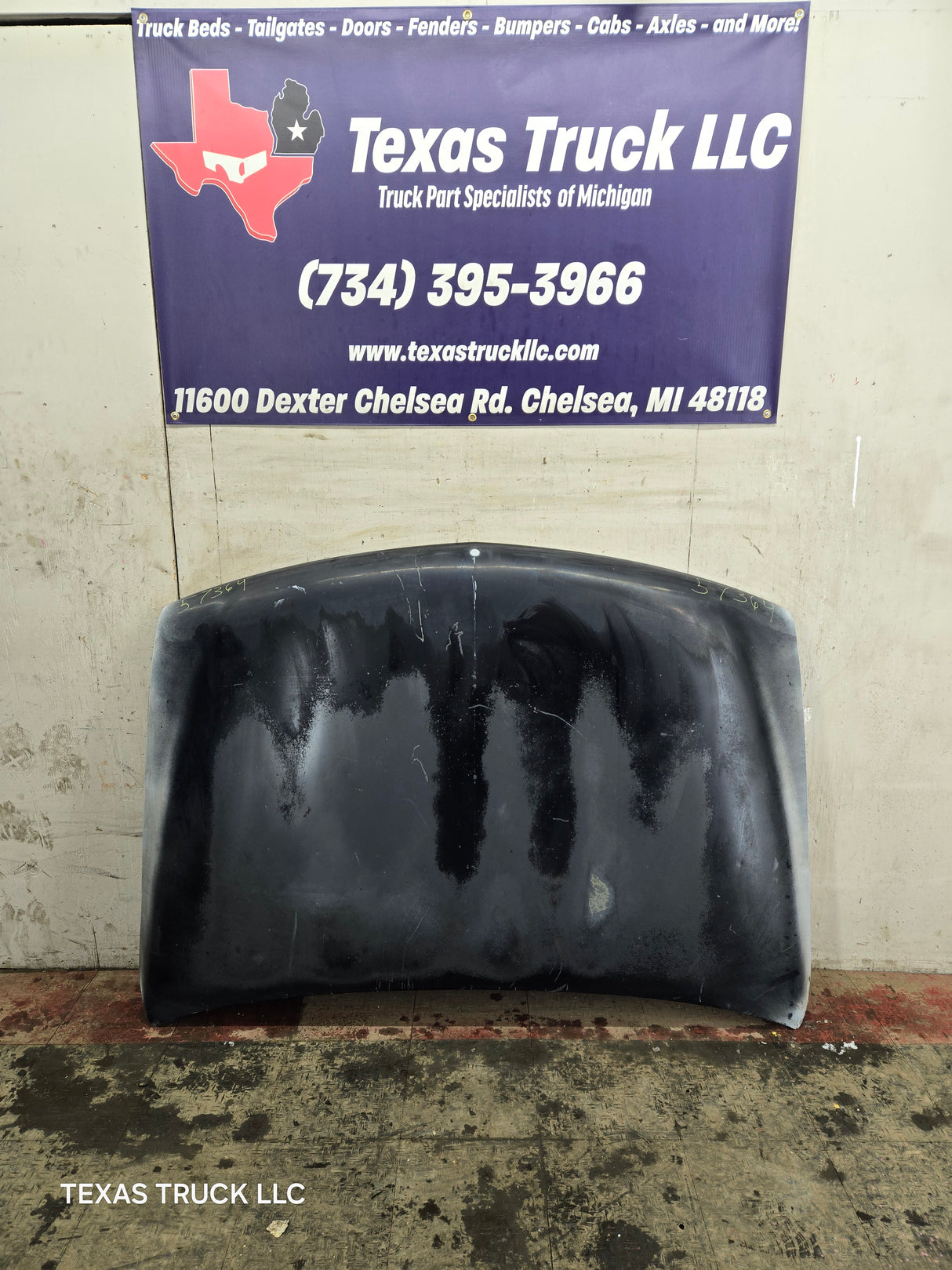 1999-2002 Chevrolet Silverado / Suburban 1500 2500 Hood