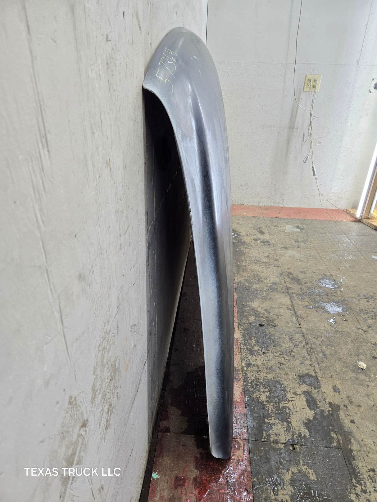 1999-2002 Chevrolet Silverado / Suburban 1500 2500 Hood