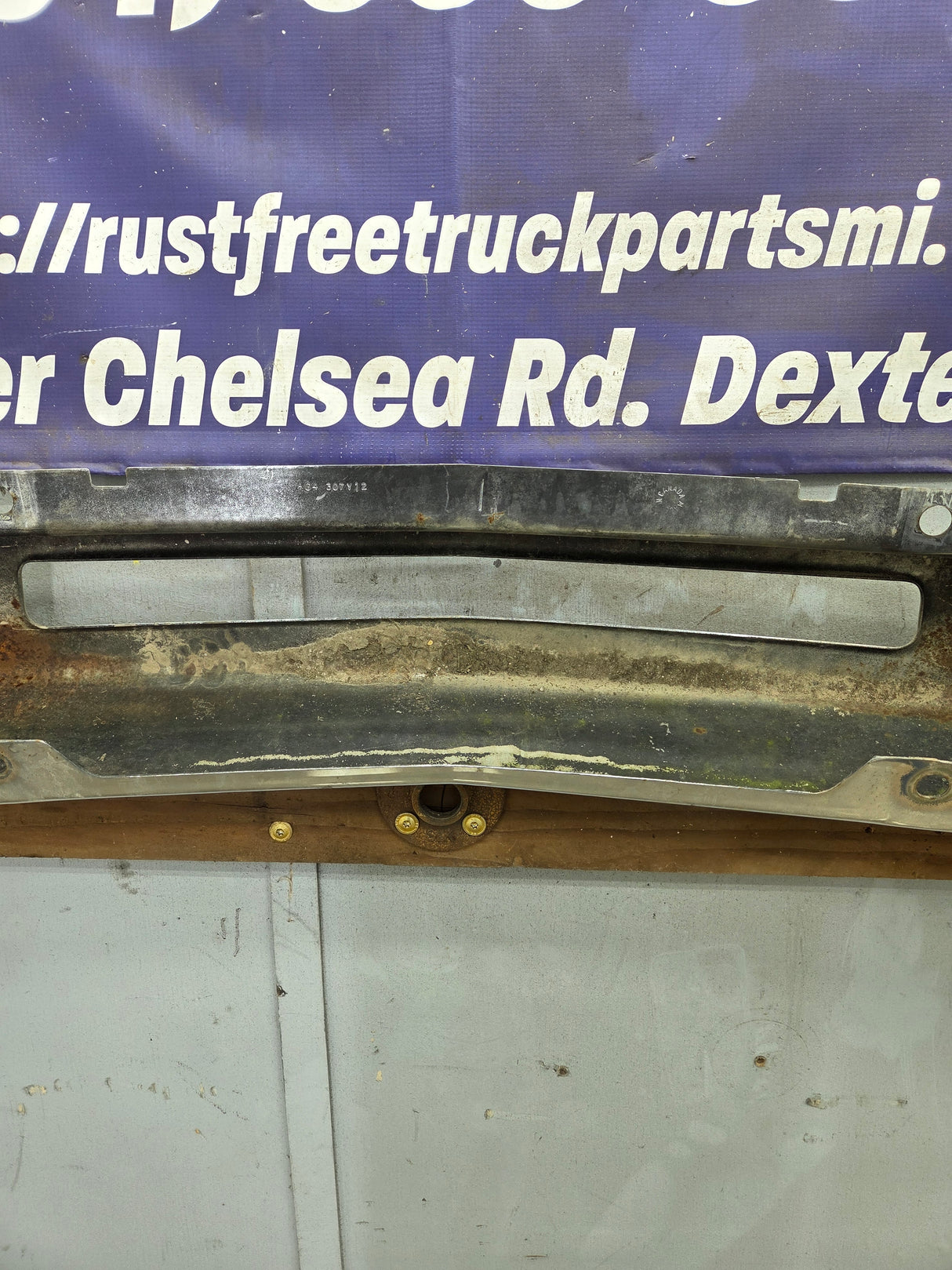 2007-2010 Chevrolet Silverado 2500 3500 HD Front Bumper Face Bar
