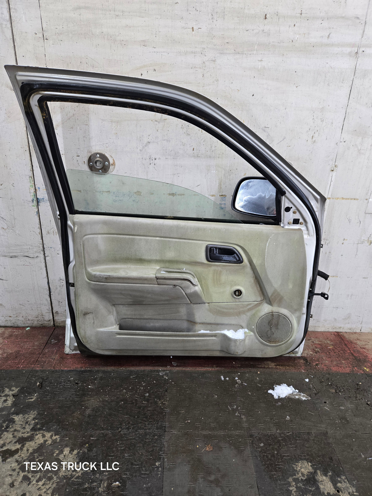 2004-2012 Chevrolet Colorado / GMC Canyon Driver Side Crew Cab Door LH