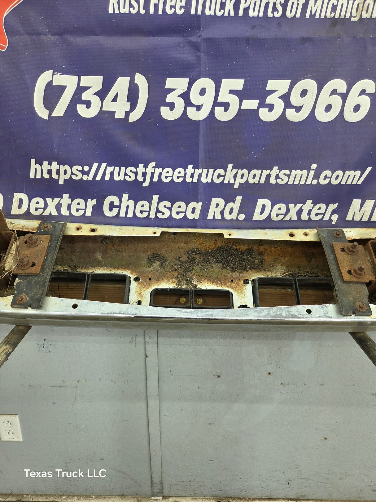 1992-1997 Ford F Series F250 F350 F450 F550 Front Bumper