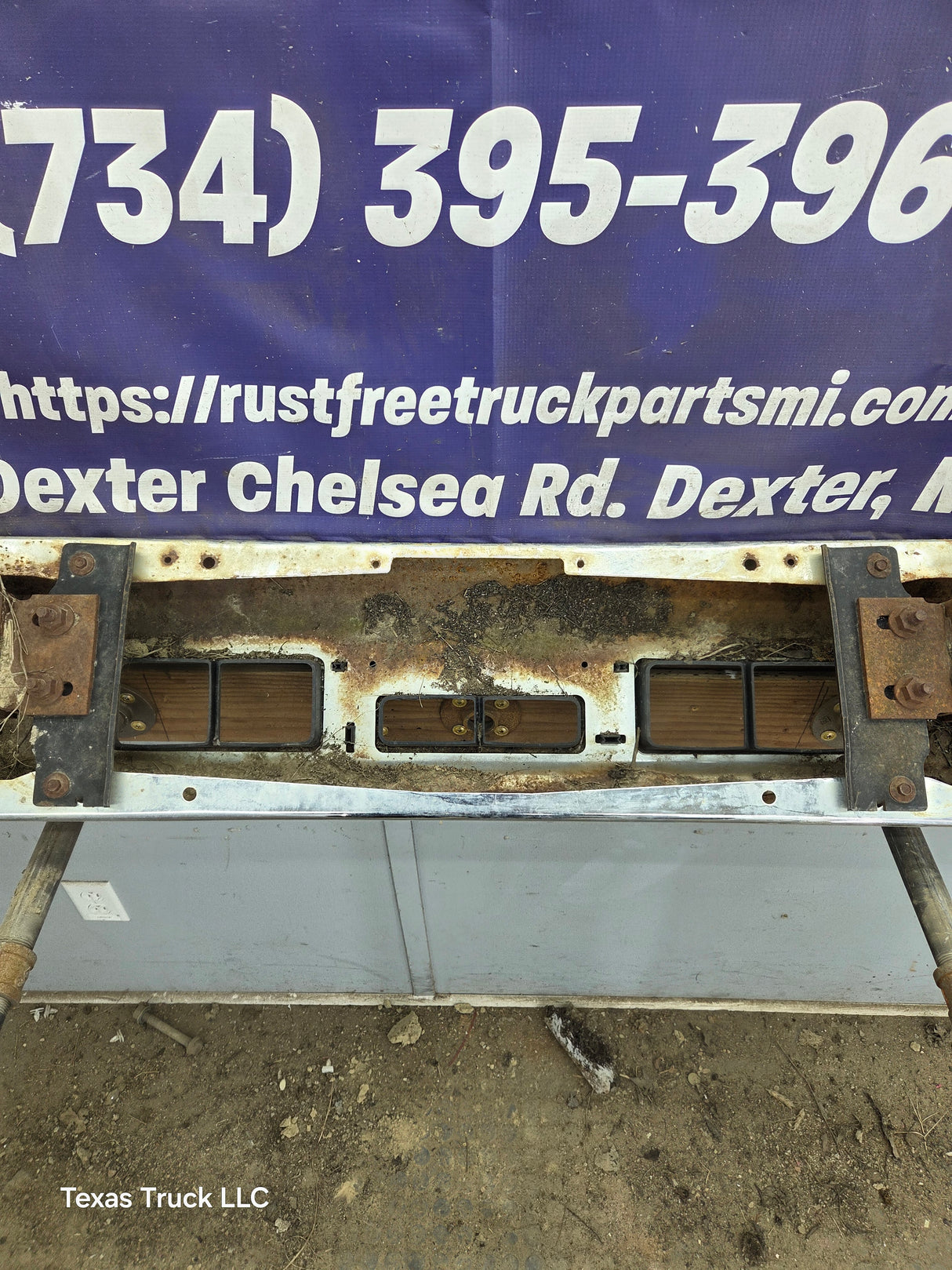 1992-1997 Ford F Series F250 F350 F450 F550 Front Bumper