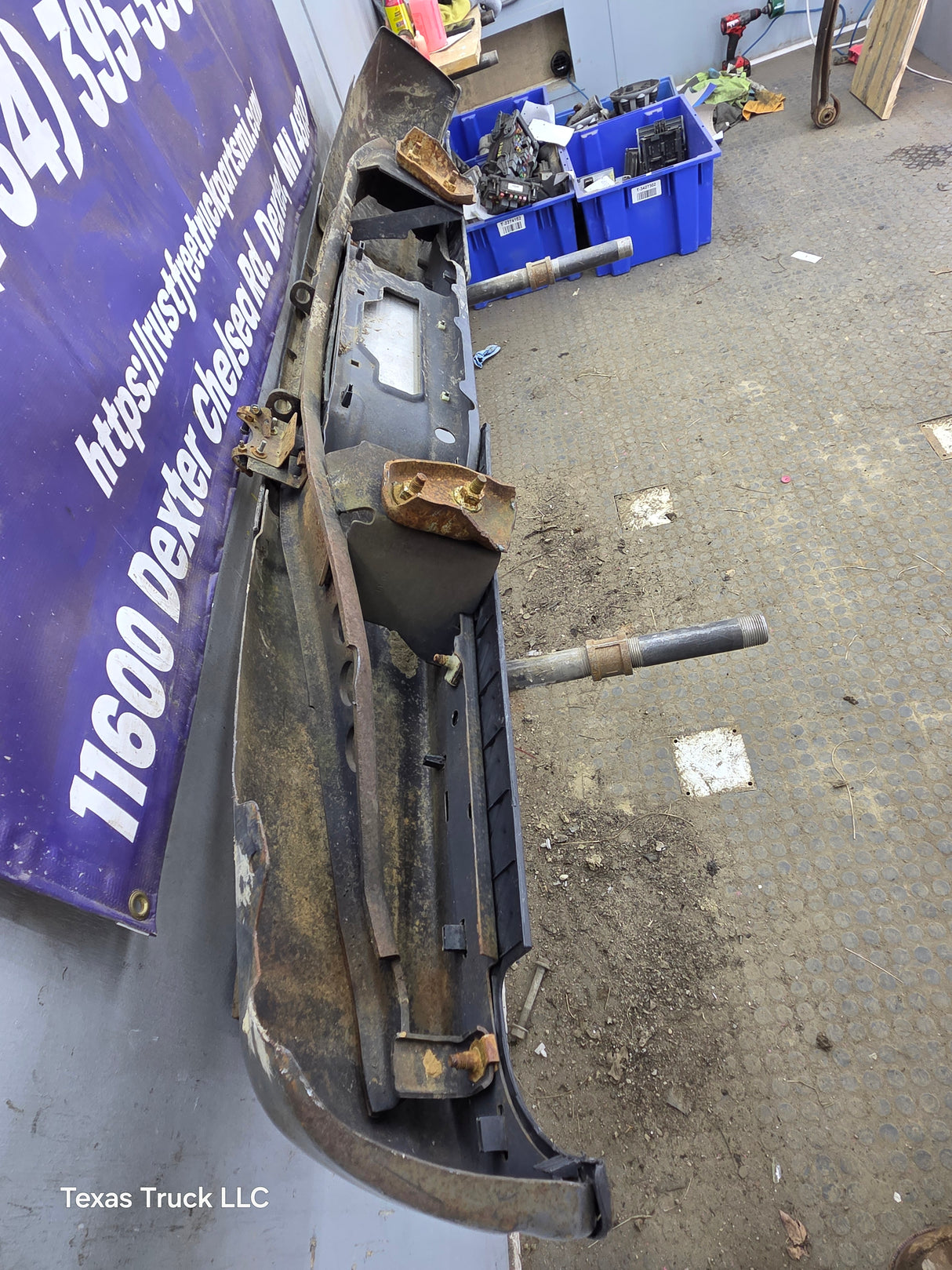 1997-2003 Ford F150 Chrome Rear Bumper