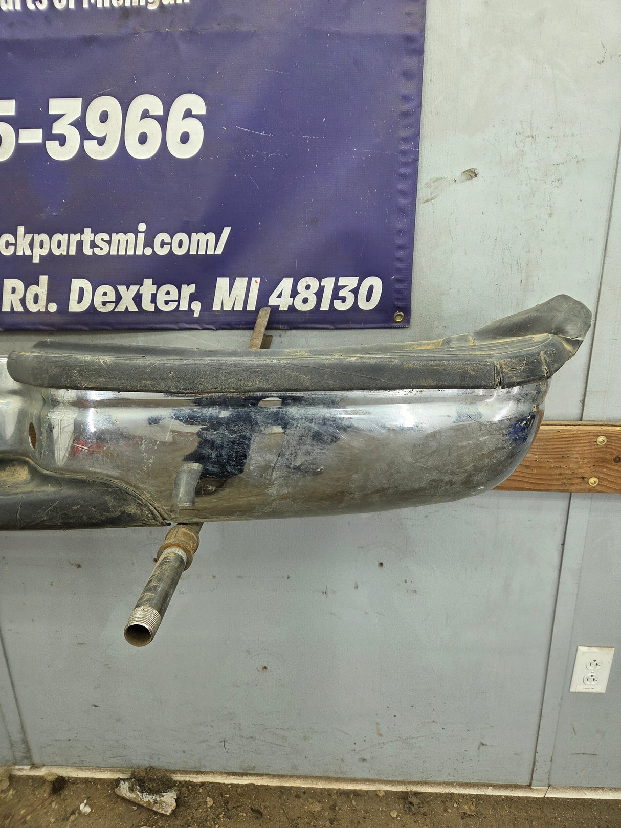 1999-2007 Ford Super Duty F250 F350 F450 F550 Rear Bumper