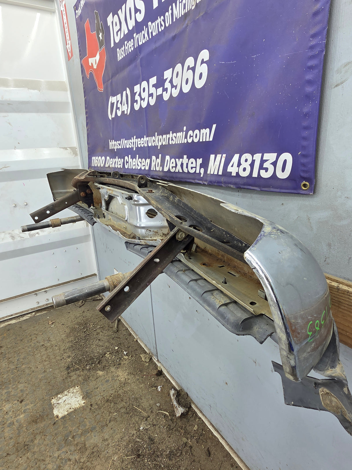 1999-2007 Ford Super Duty F250 F350 F450 F550 Rear Bumper