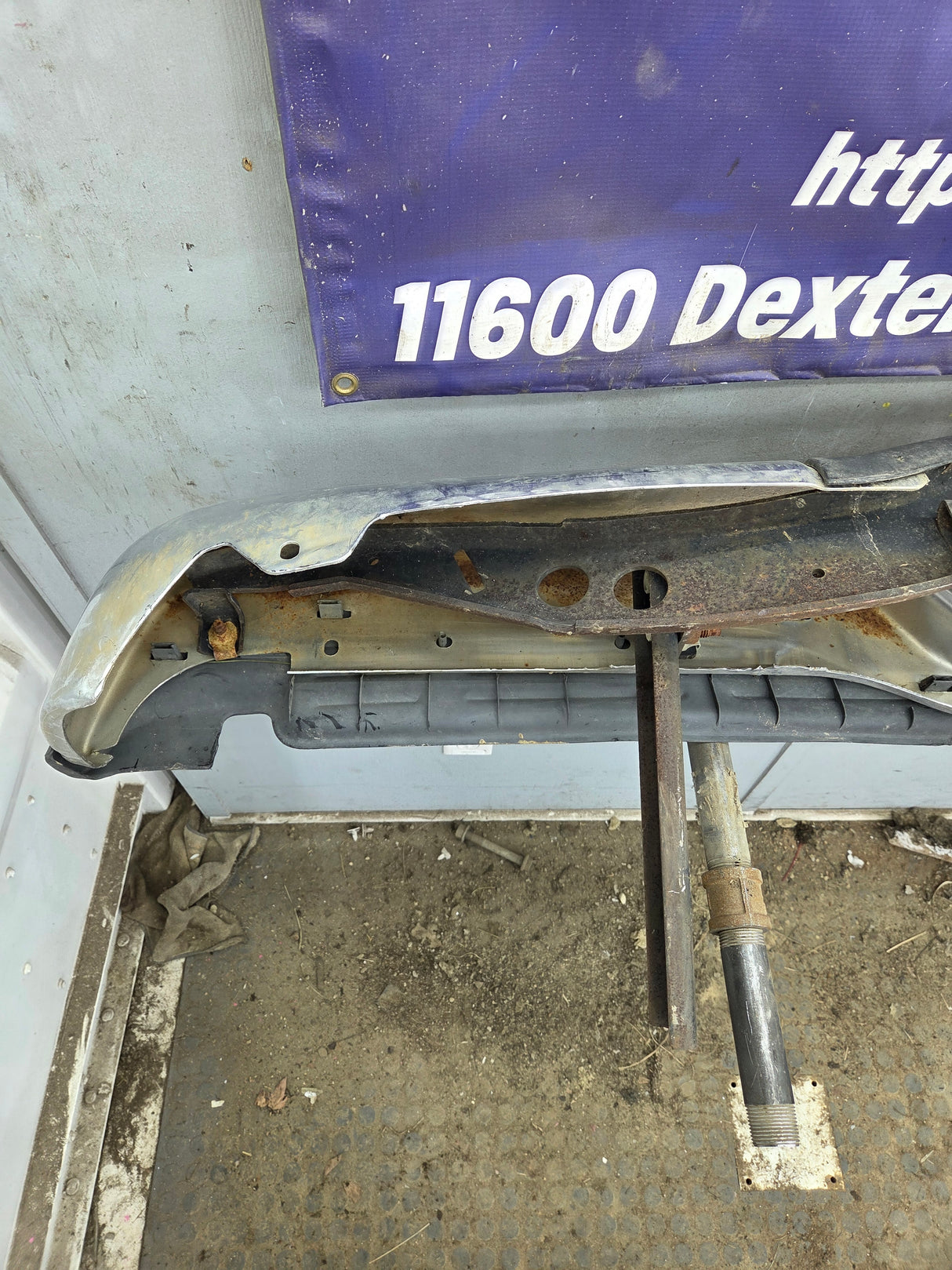 1999-2007 Ford Super Duty F250 F350 F450 F550 Rear Bumper