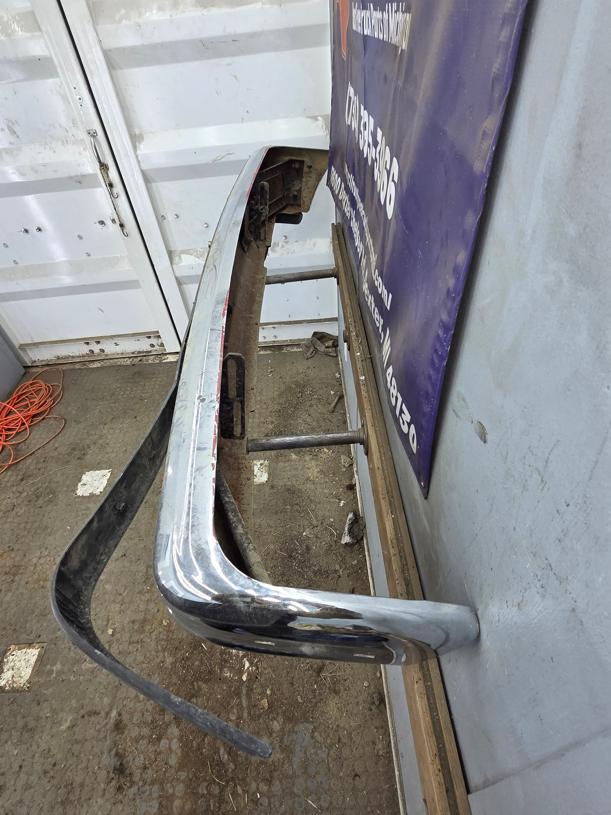 1987-1991 Ford F-150 F-250 F-350 F-450 F-550 Front Bumper Chrome