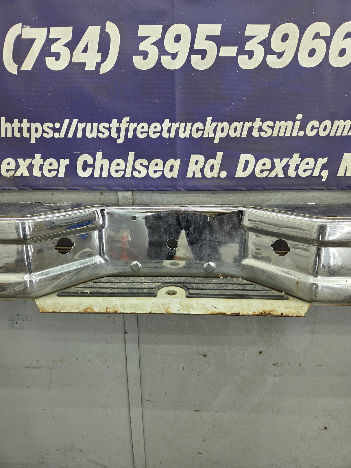 1980-1997 Ford F100 F150 F250 F350 Rear Bumper